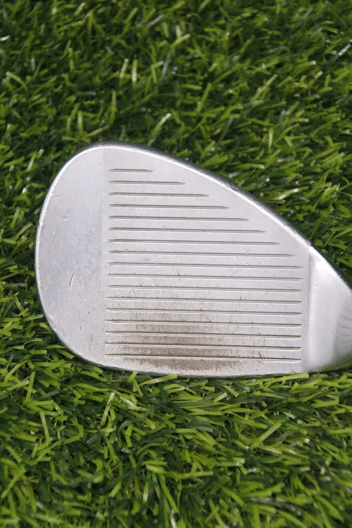 Titleist Vokey SM5 Tour Chrome 60° LW SR Flex 35.25"