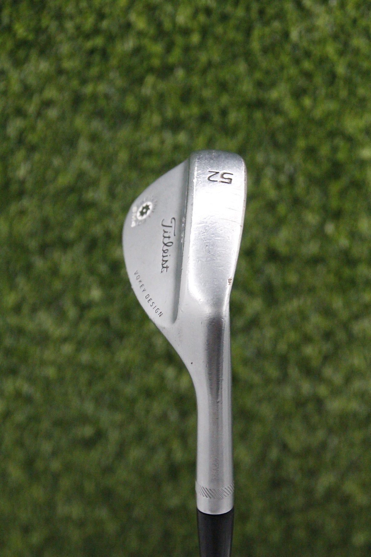 Titleist Vokey Spin Milled SM4 Chrome 52° GW S Flex 35.75"