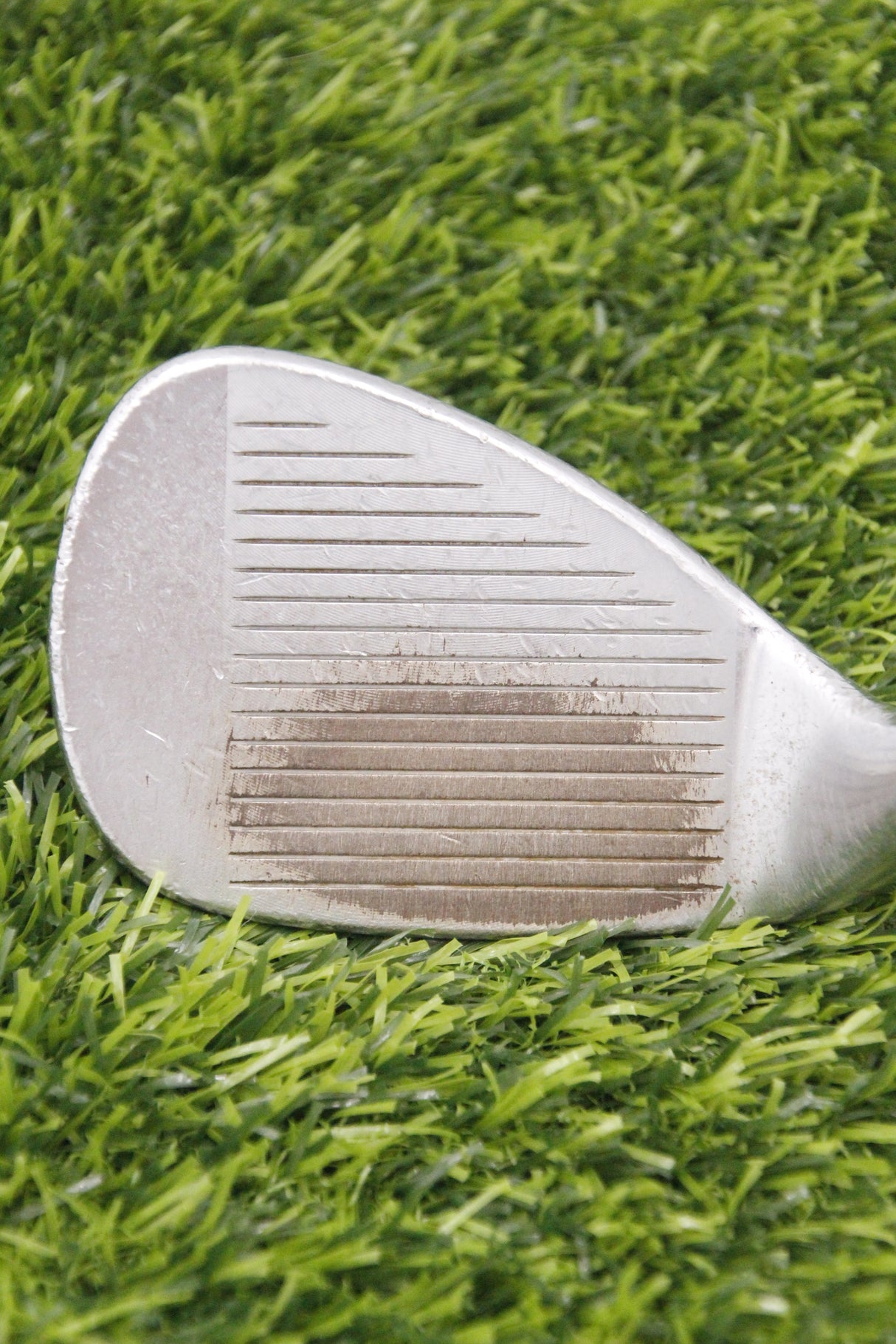 Titleist Vokey SM5 Tour Chrome 54° SW R Flex 35.25"