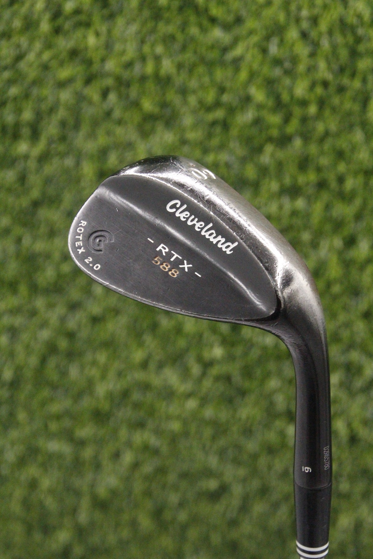 Cleveland 588 RTX 2.0 Black Satin 60° LW Wedge Flex 37"