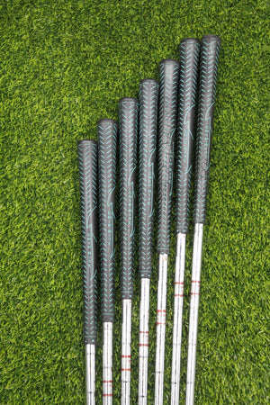 Tommy Armour Concept 2 Iron Set 3-8i PW R Flex Std Length