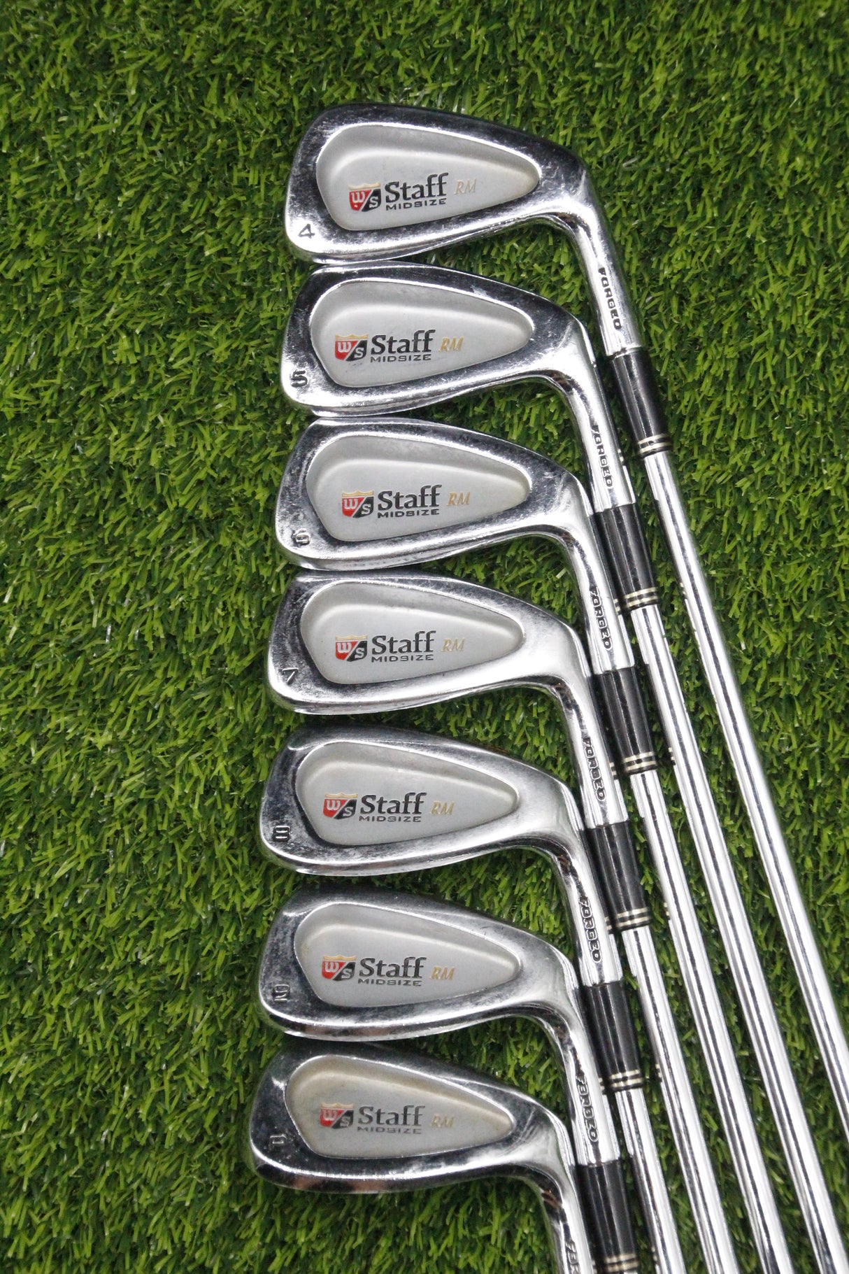 Wilson Staff Midsize Iron Set 4-PW R Flex -0.25"