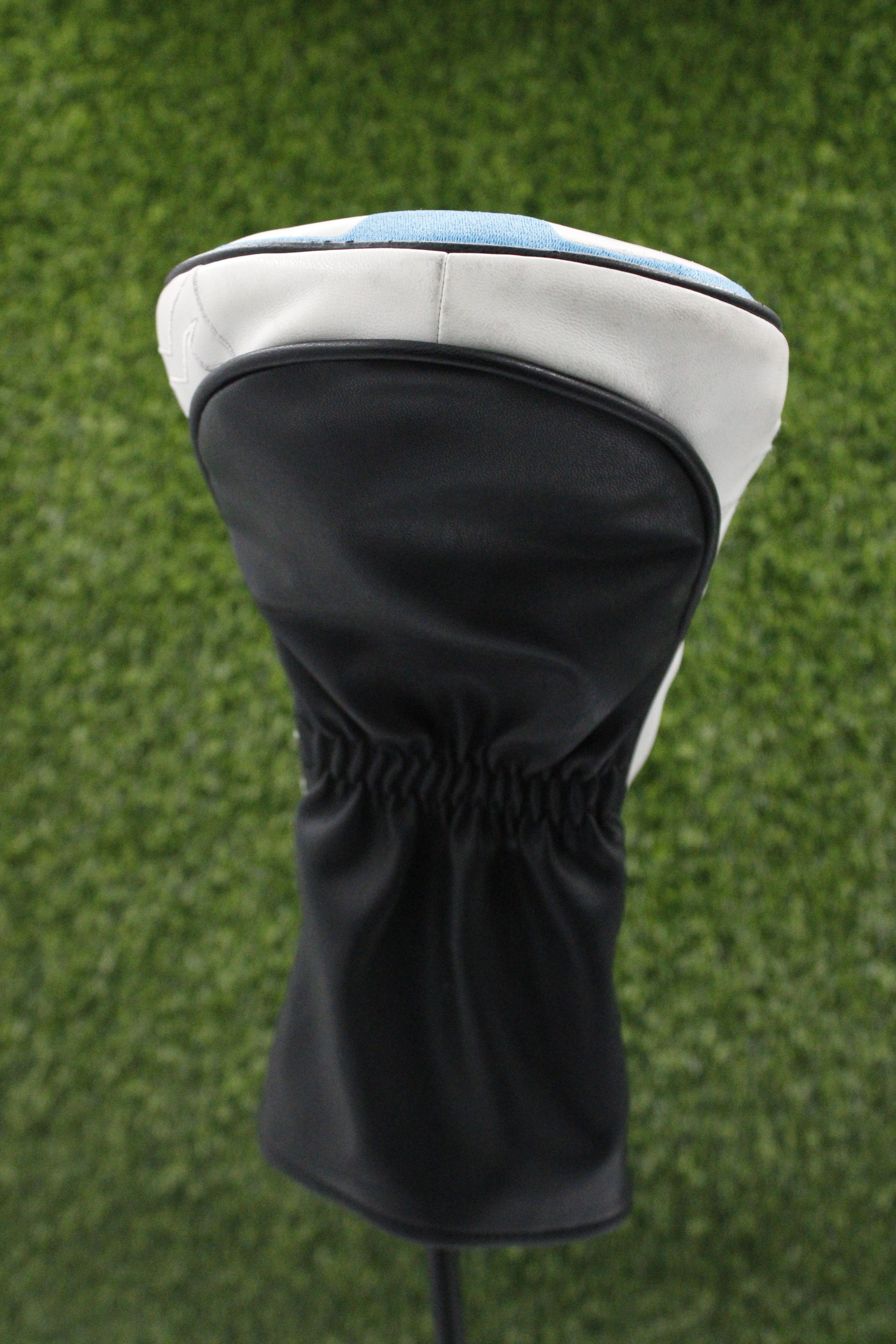 TaylorMade Sim2 Driver Headcover