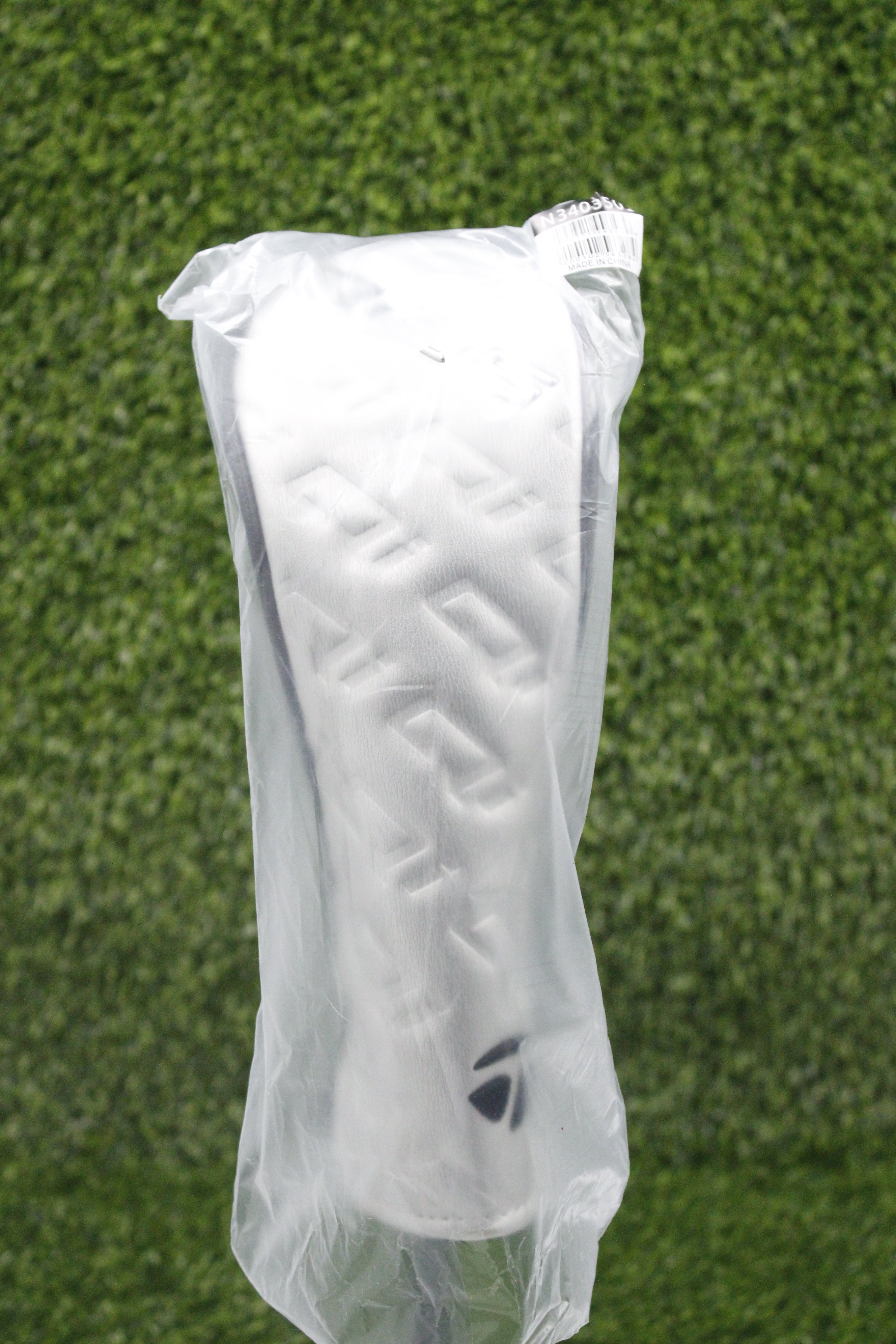 NEW TaylorMade Qi35 Hybrid Headcover