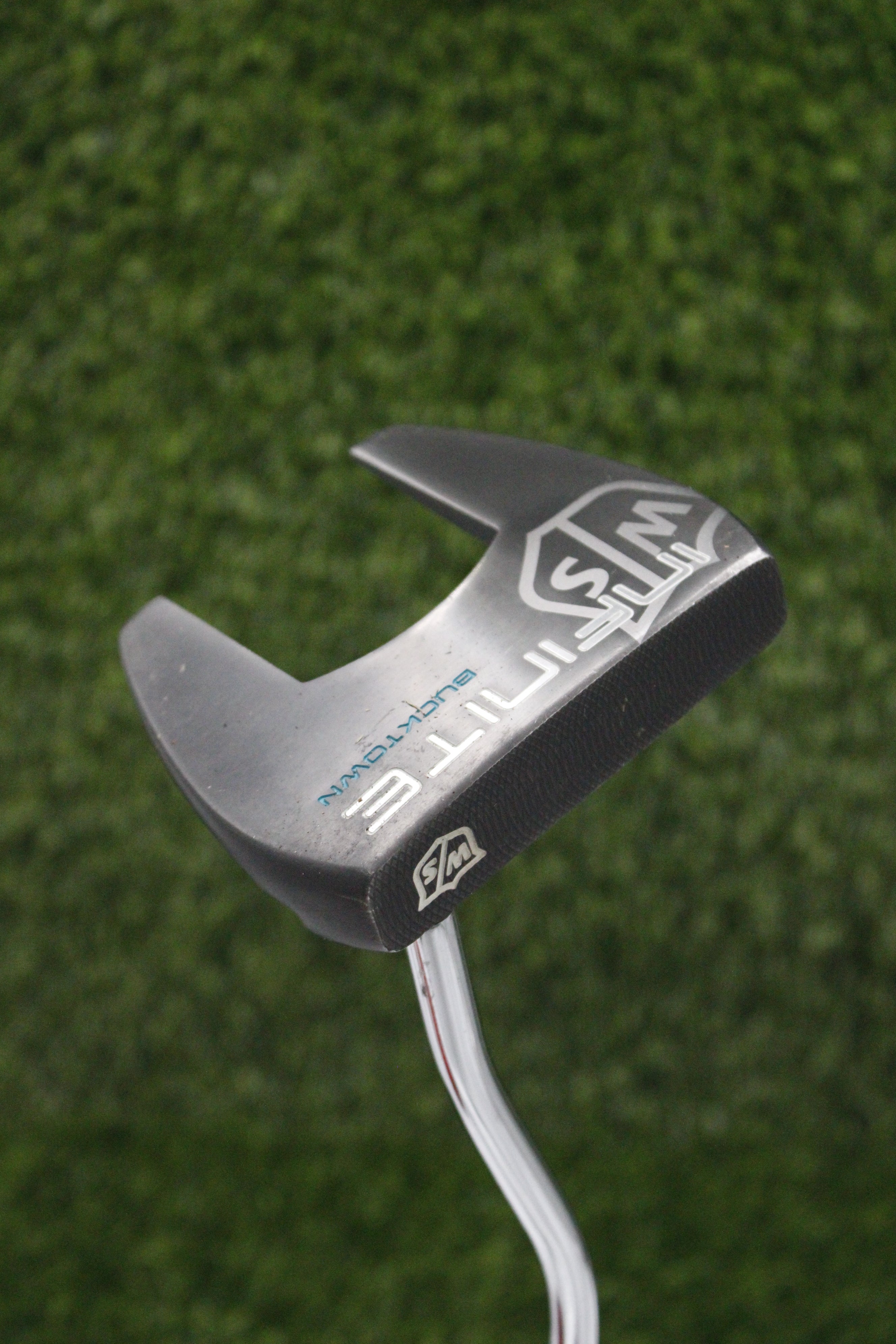 Willson Staff 2024 Infinite Bucktown Putter 33" w/ HC