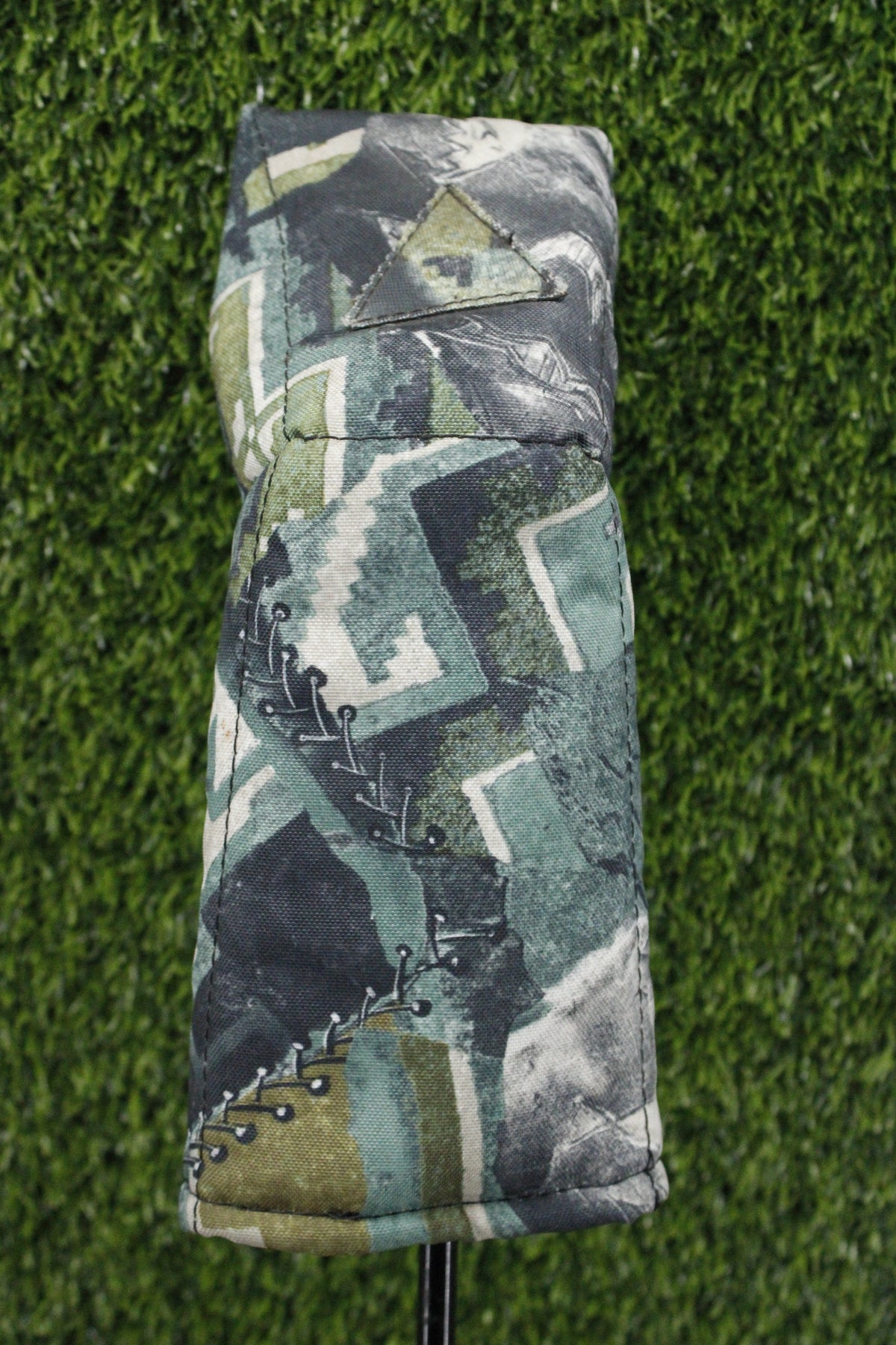Pre-Owned Camo Stock Fairway Wood Triangle Headcover