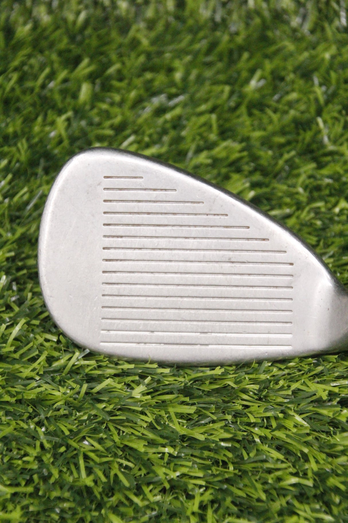 TaylorMade RAC AW S Flex 36.25"