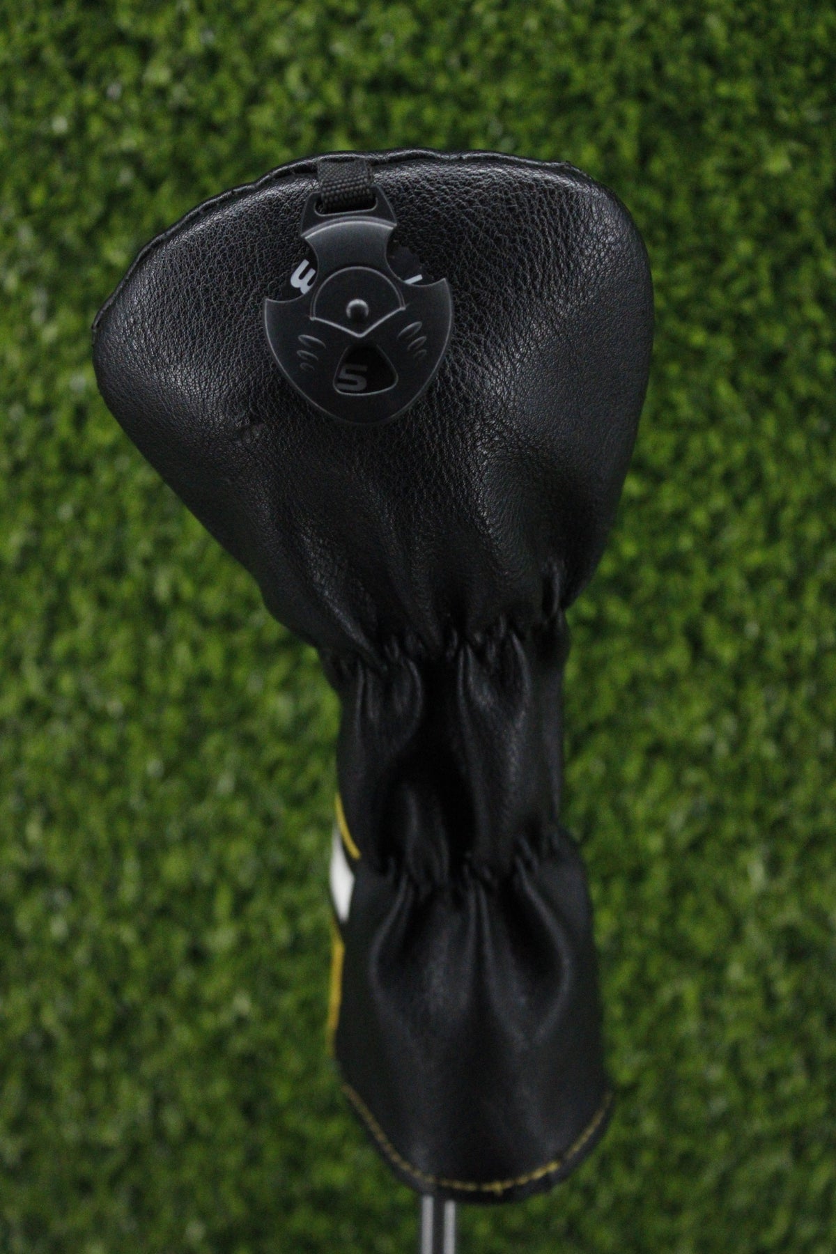 Pre-Owned Happy Gilmore Jersey 18 Fairway Wood Headcover