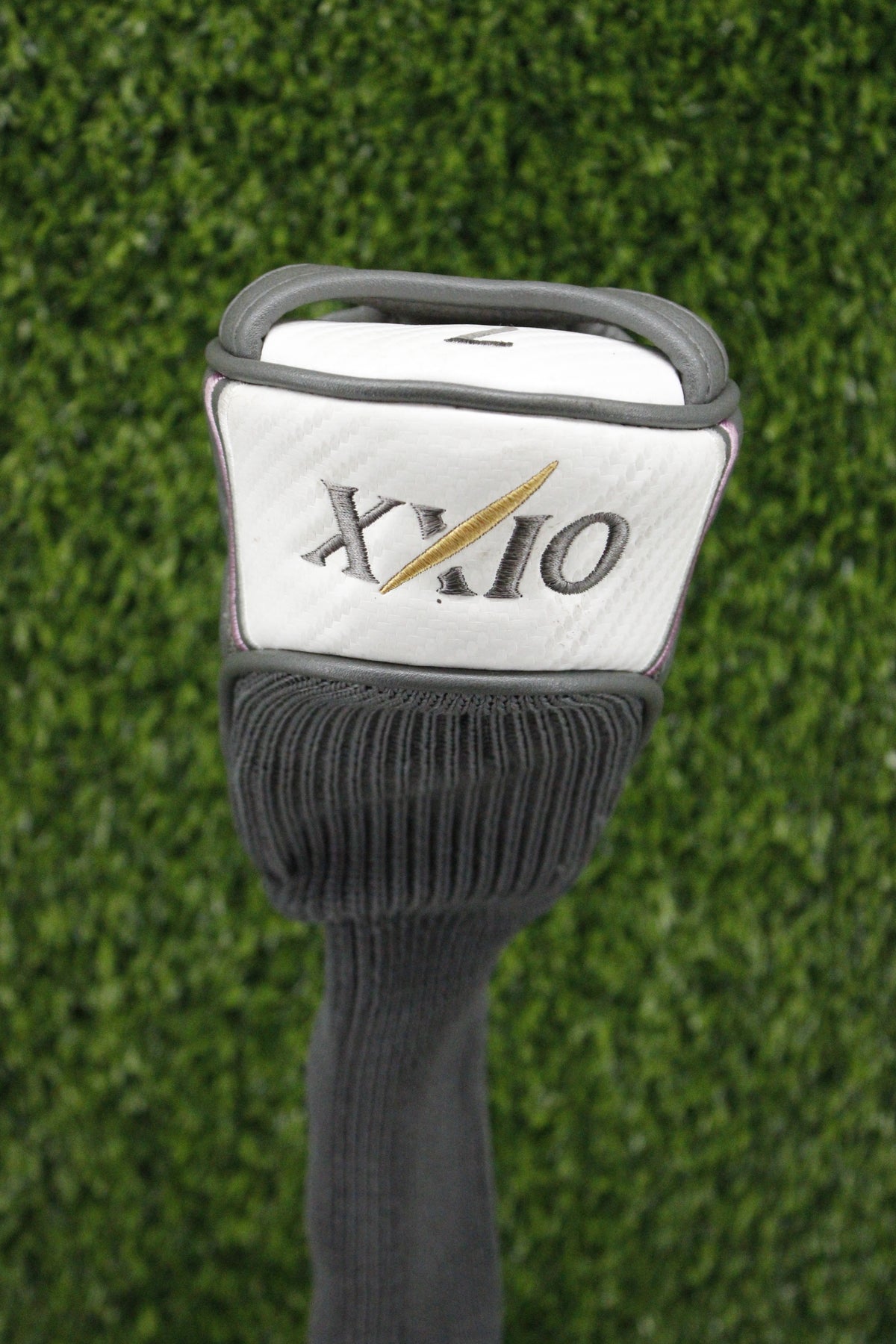 Pre-Owned XXIO Pink Hybrid 7 Hybrid Headcover