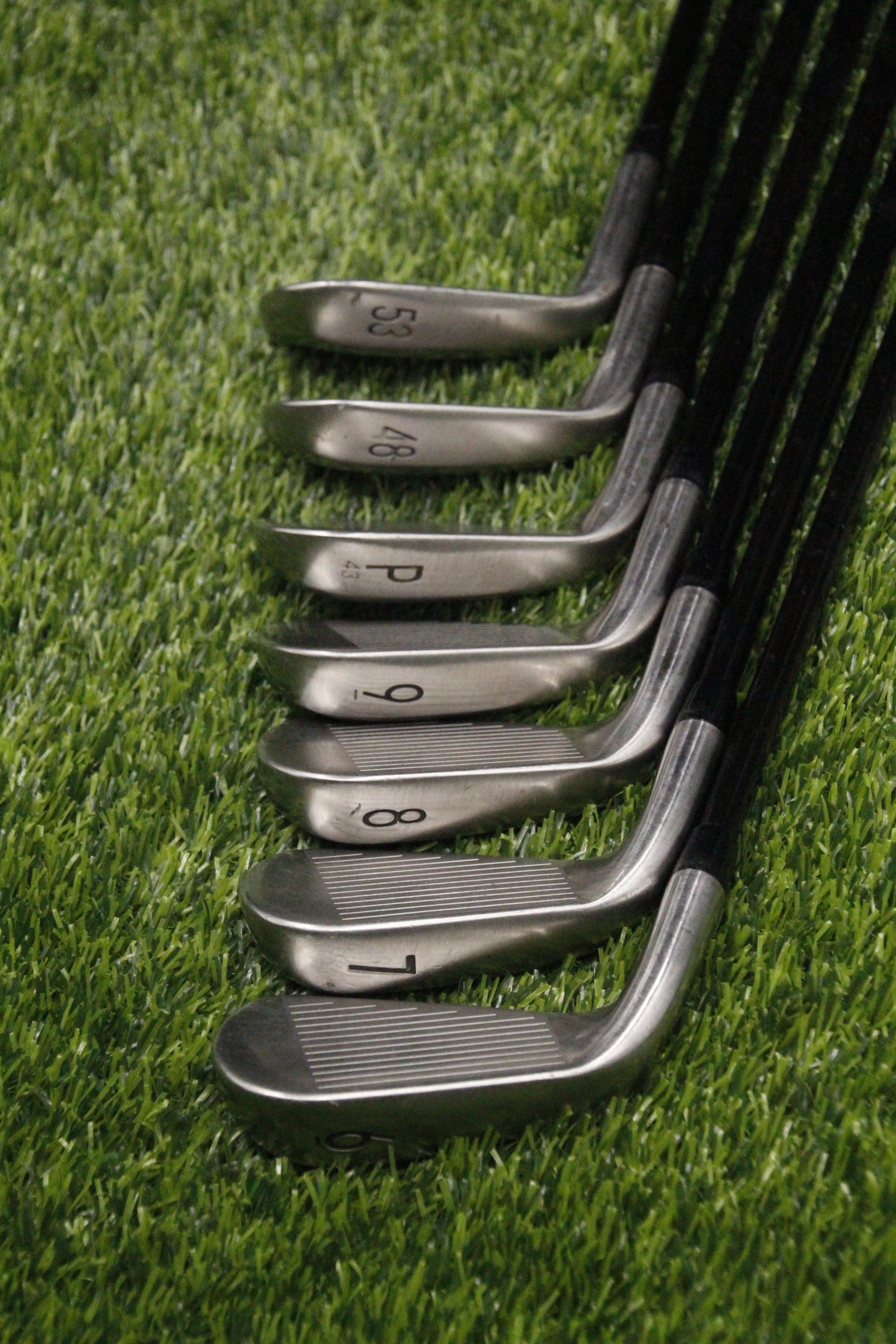 Titleist T300 Iron Set 6-PW GW SW S Flex -1.0"