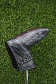 Pre-Owned Titleist Scotty Cameron 3 Dot Select Putter Blade Headcover