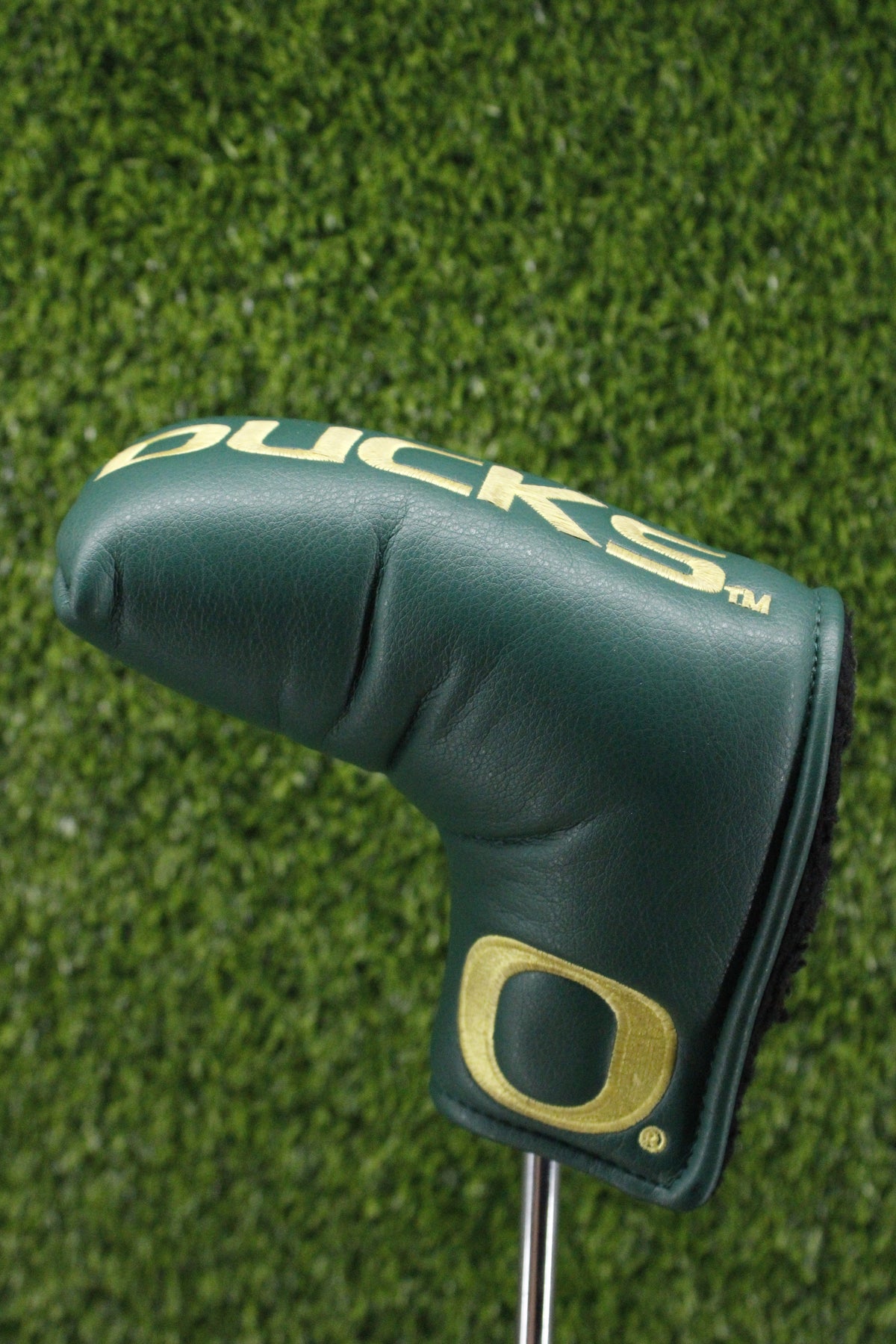 Pre-Owned Oregon Ducks Putter Blade Headcover