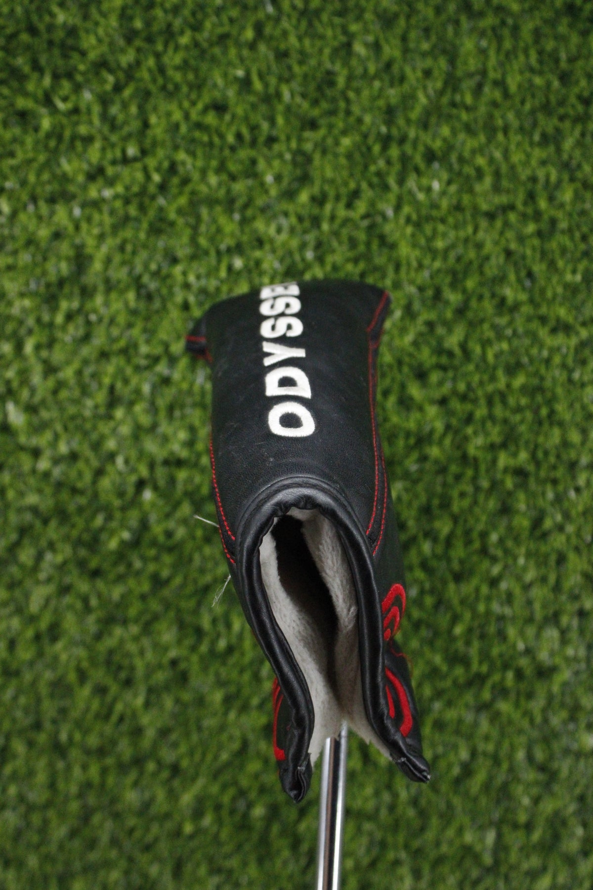 Pre-Owned Odyssey White Hot Pro Putter Blade Headcover