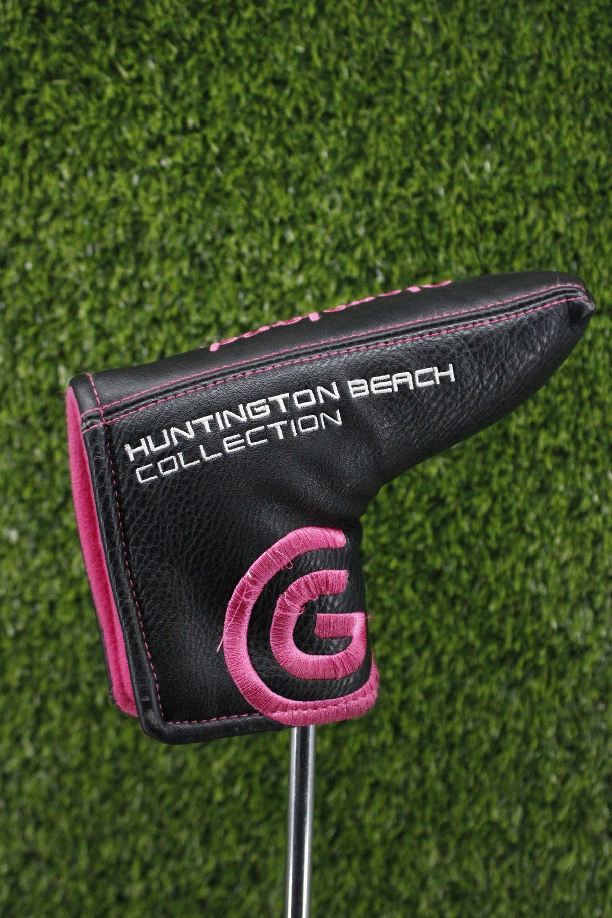 Pre-Owned Cleveland Huntington Beach Collection Pink Putter Blade Headcover