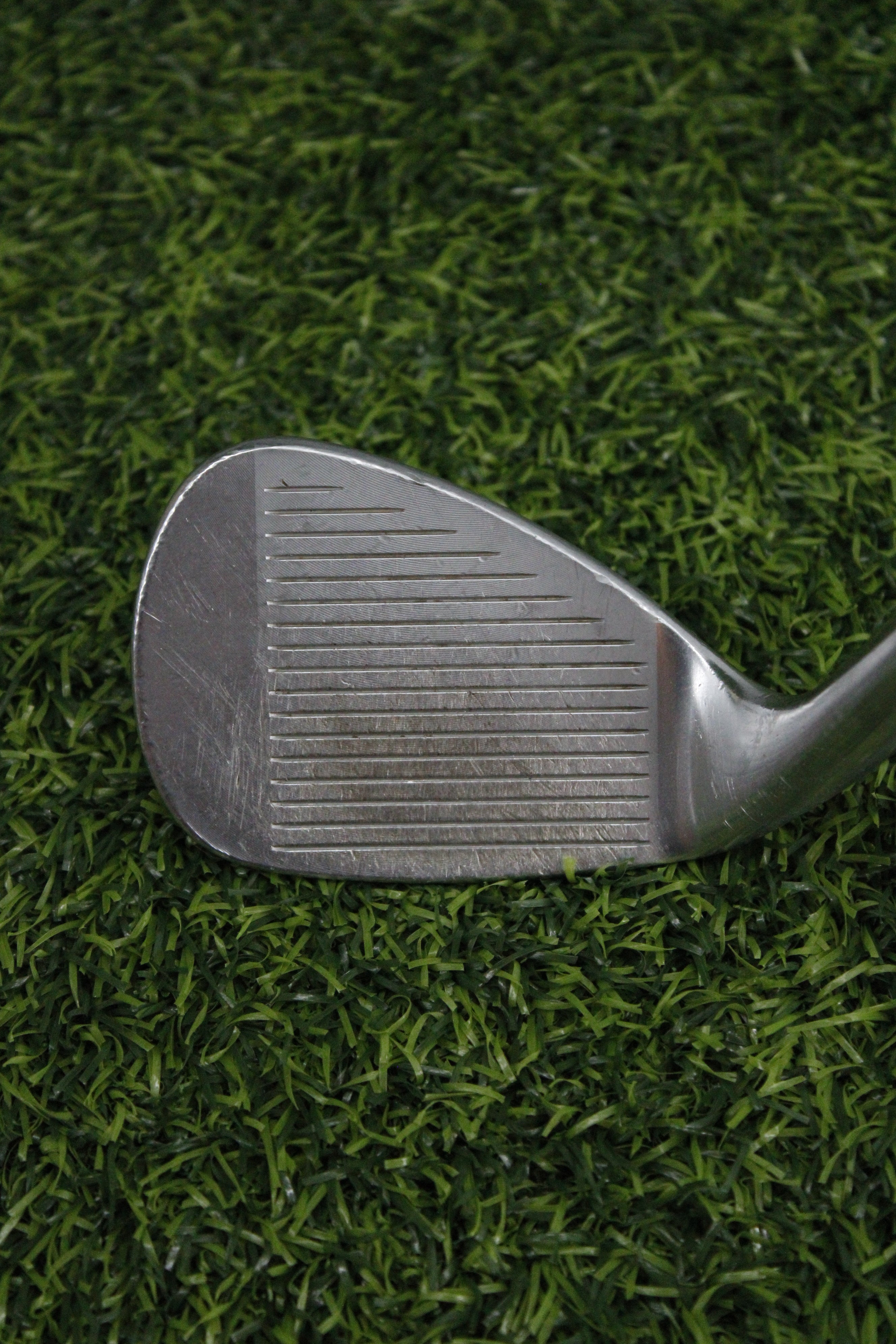 Titleist Vokey SM5 Tour Chrome 56° SW Wedge Flex 35"