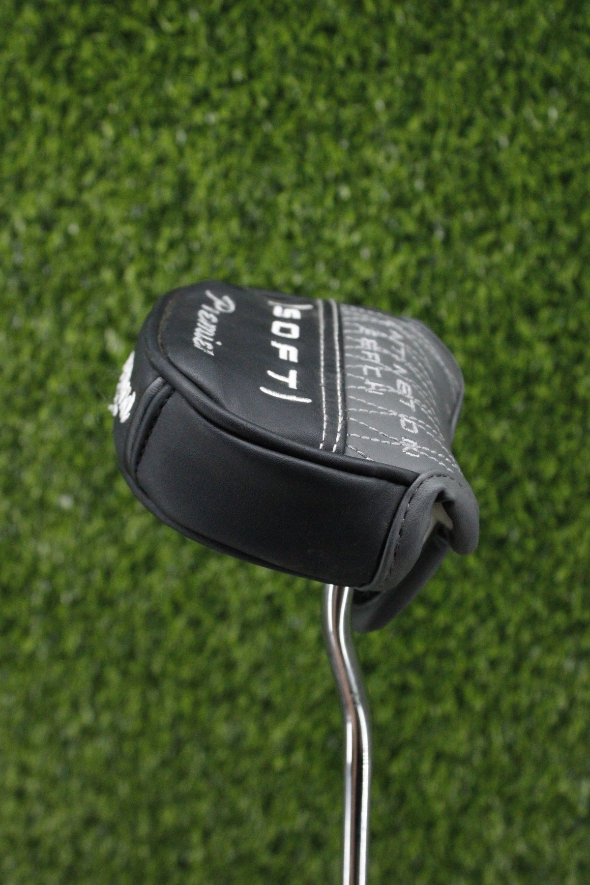 Pre-Owned Cleveland Huntington Beach Soft Premier Putter Half Mallet Headcover