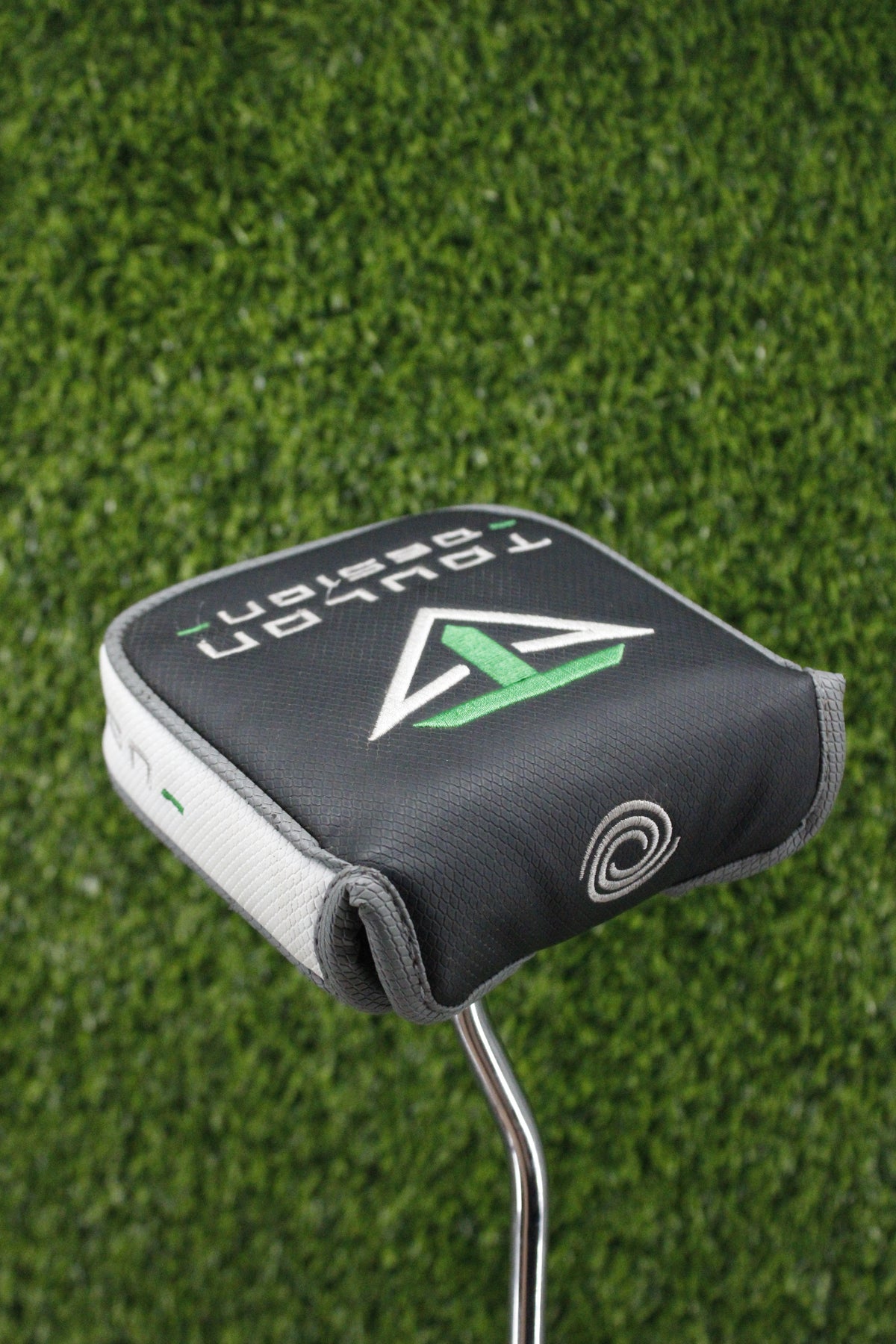 Pre-Owned Odyssey Toulon Indianapolis Putter Mallet Headcover