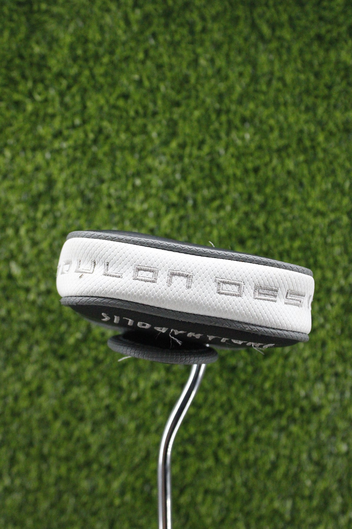 Pre-Owned Odyssey Toulon Indianapolis Putter Mallet Headcover