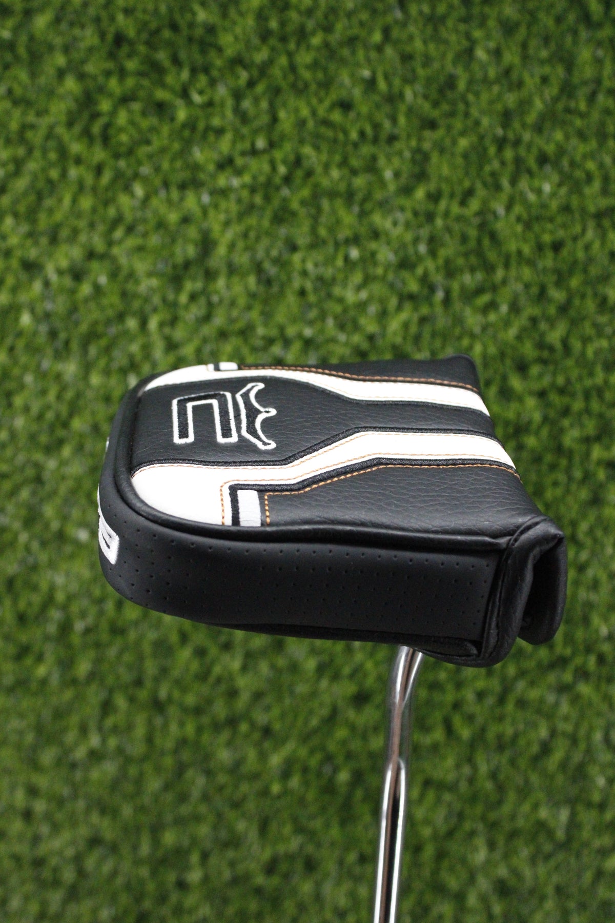 Pre-Owned Cobra King Putter Mallet Headcover