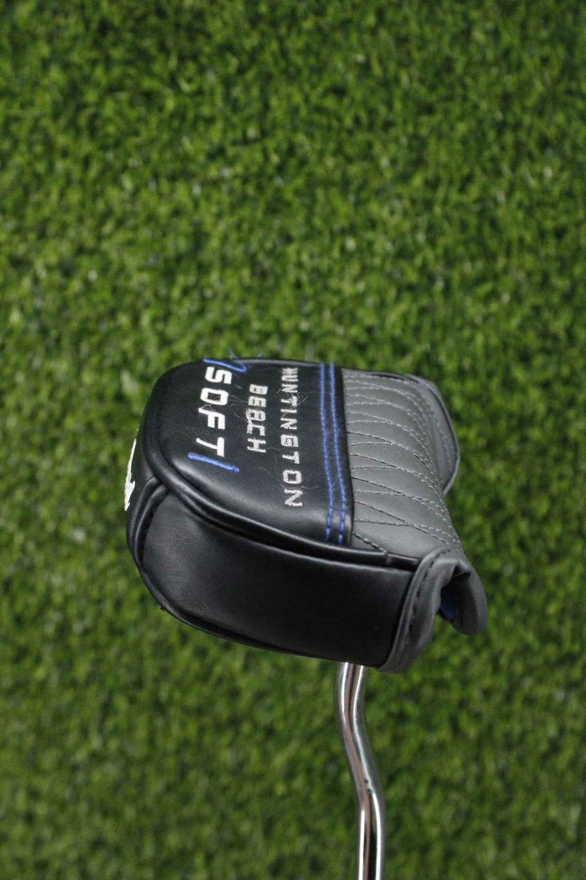 Pre-Owned Cleveland Huntington Beach Soft Putter Half Mallet Headcover