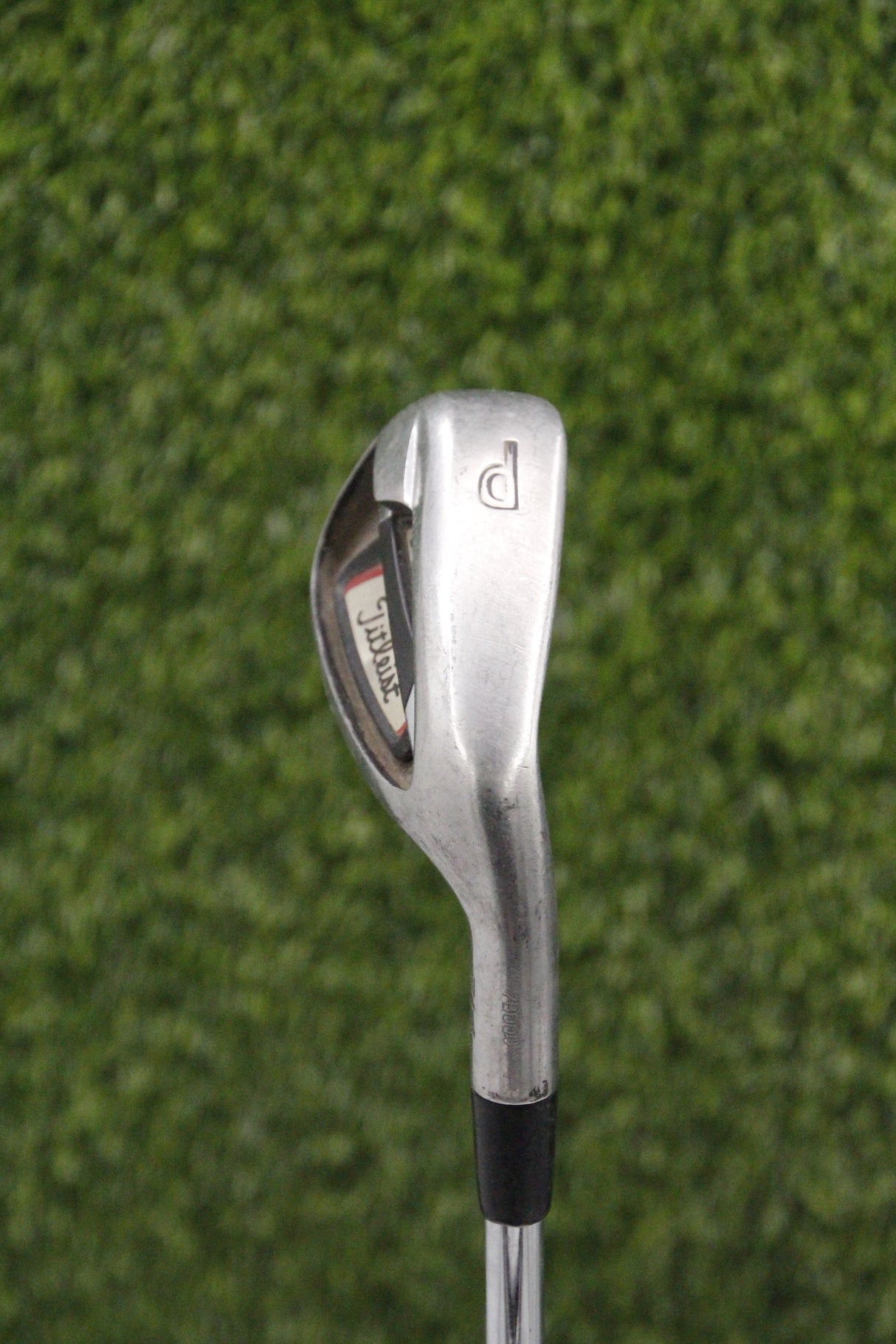 Titleist 714 AP1 PW S Flex 36"