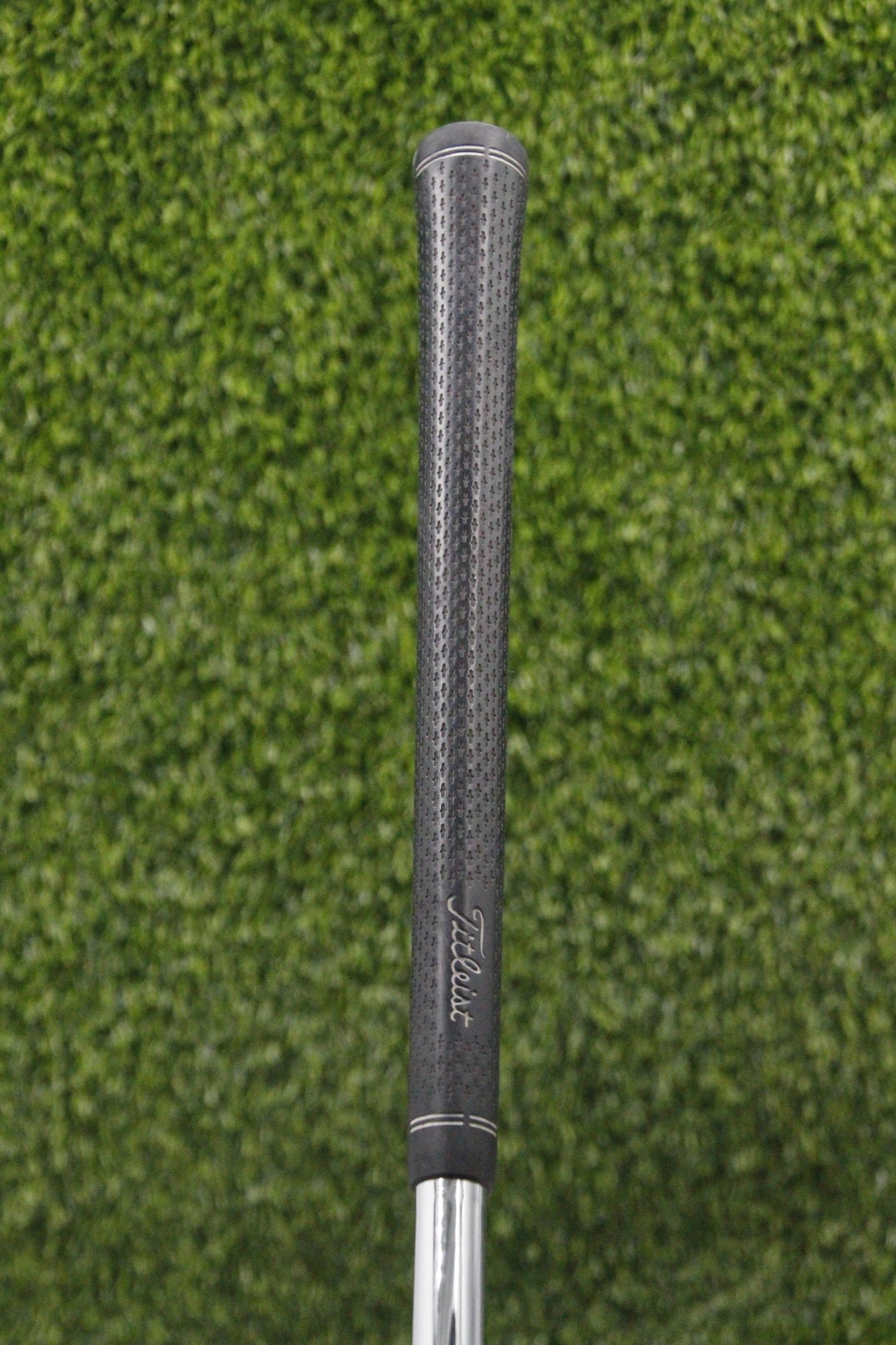 Titleist 714 AP1 PW S Flex 36"