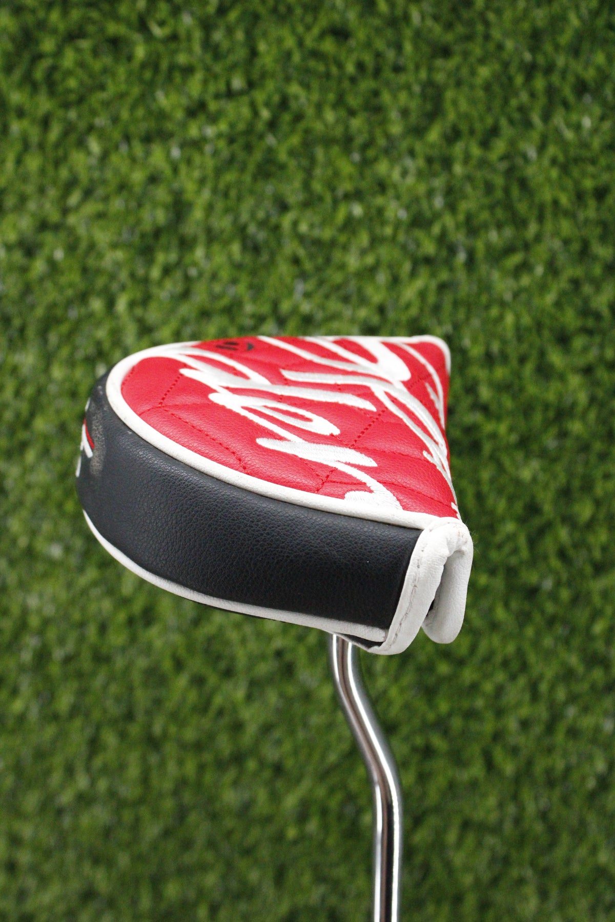 Pre-Owned TaylorMade Spider GT Putter Half Mallet Headcover