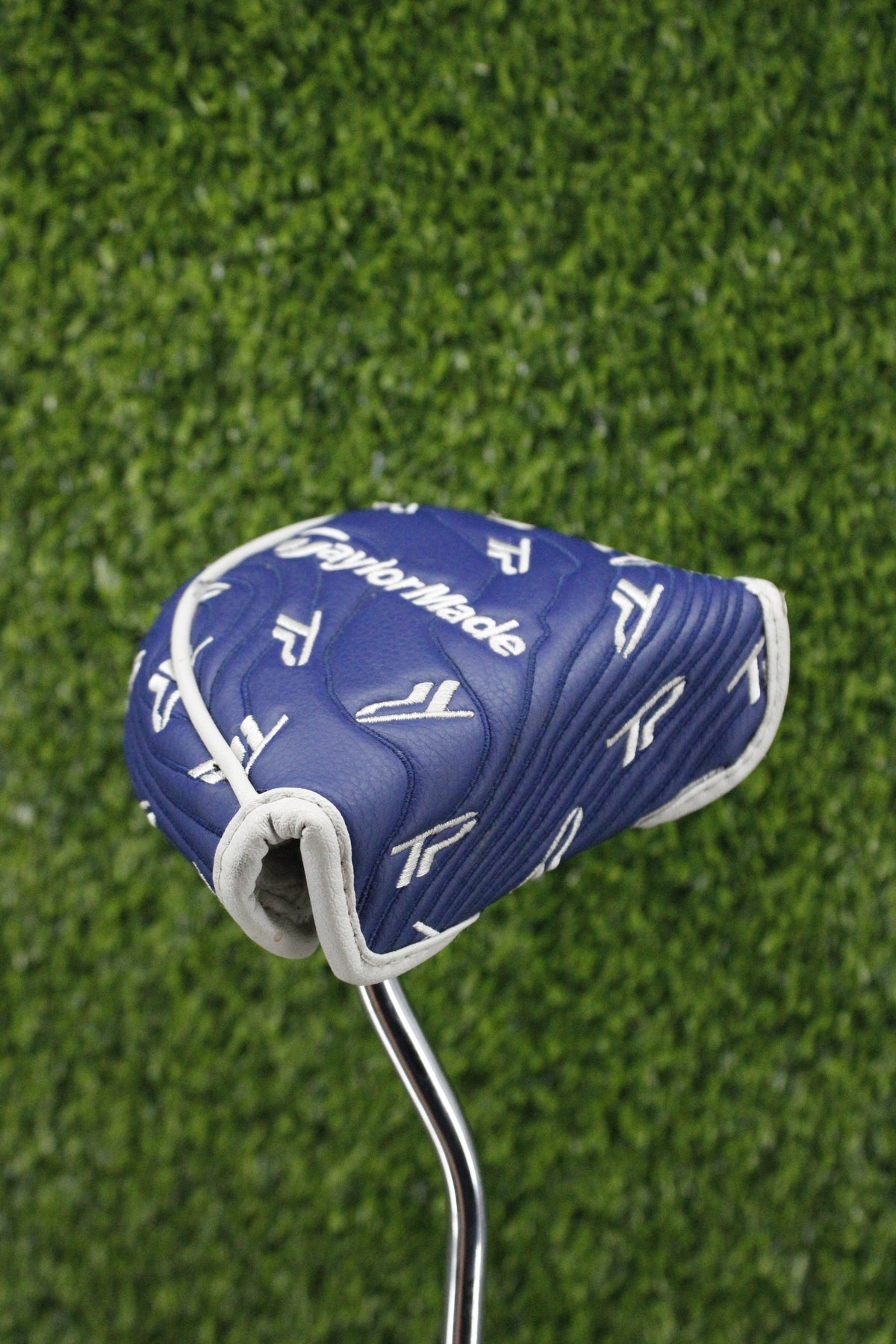 Pre-Owned TaylorMade TP Collection Blue Putter Half Mallet Headcover