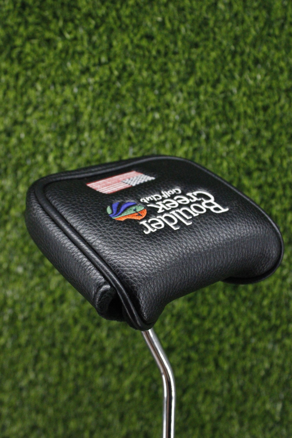 Pre-Owned PRG Boulder Creek Golf Club Putter Mallet Headcover