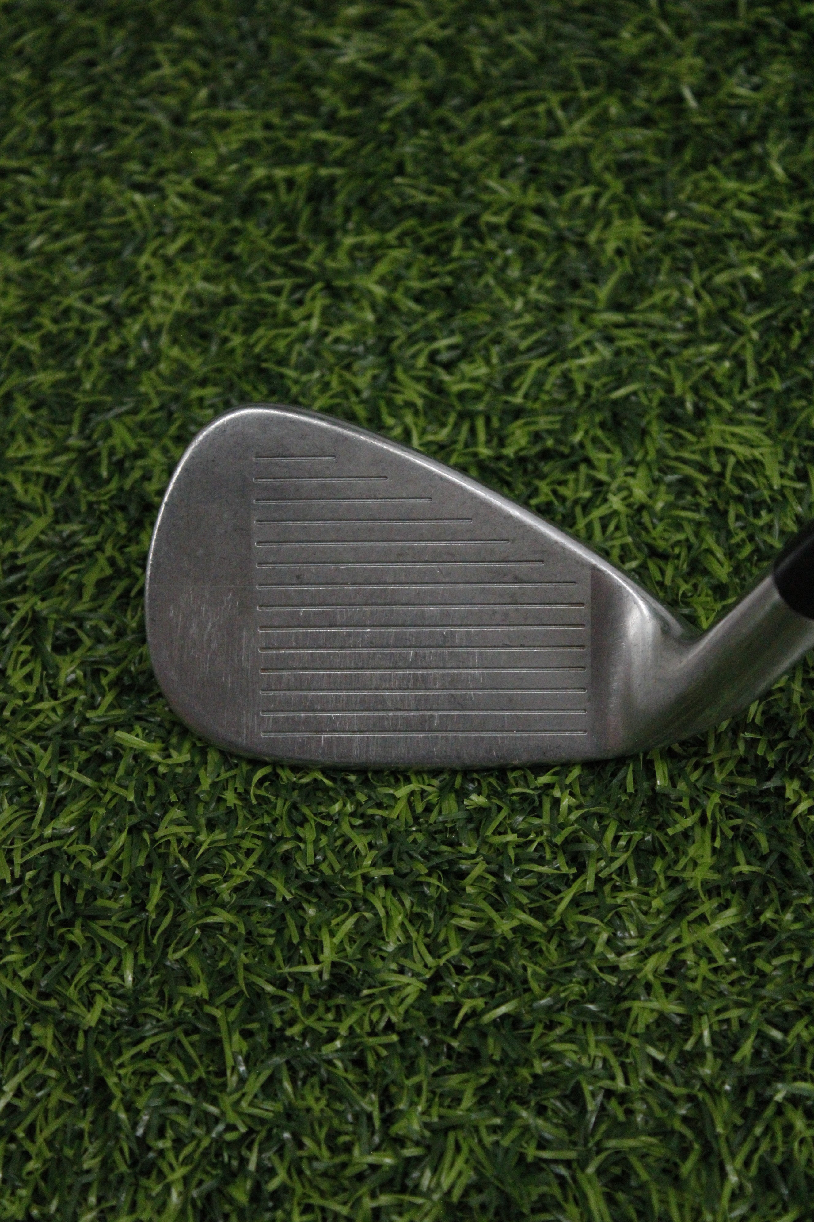 Titleist 714 AP1 PW R Flex 35.5"