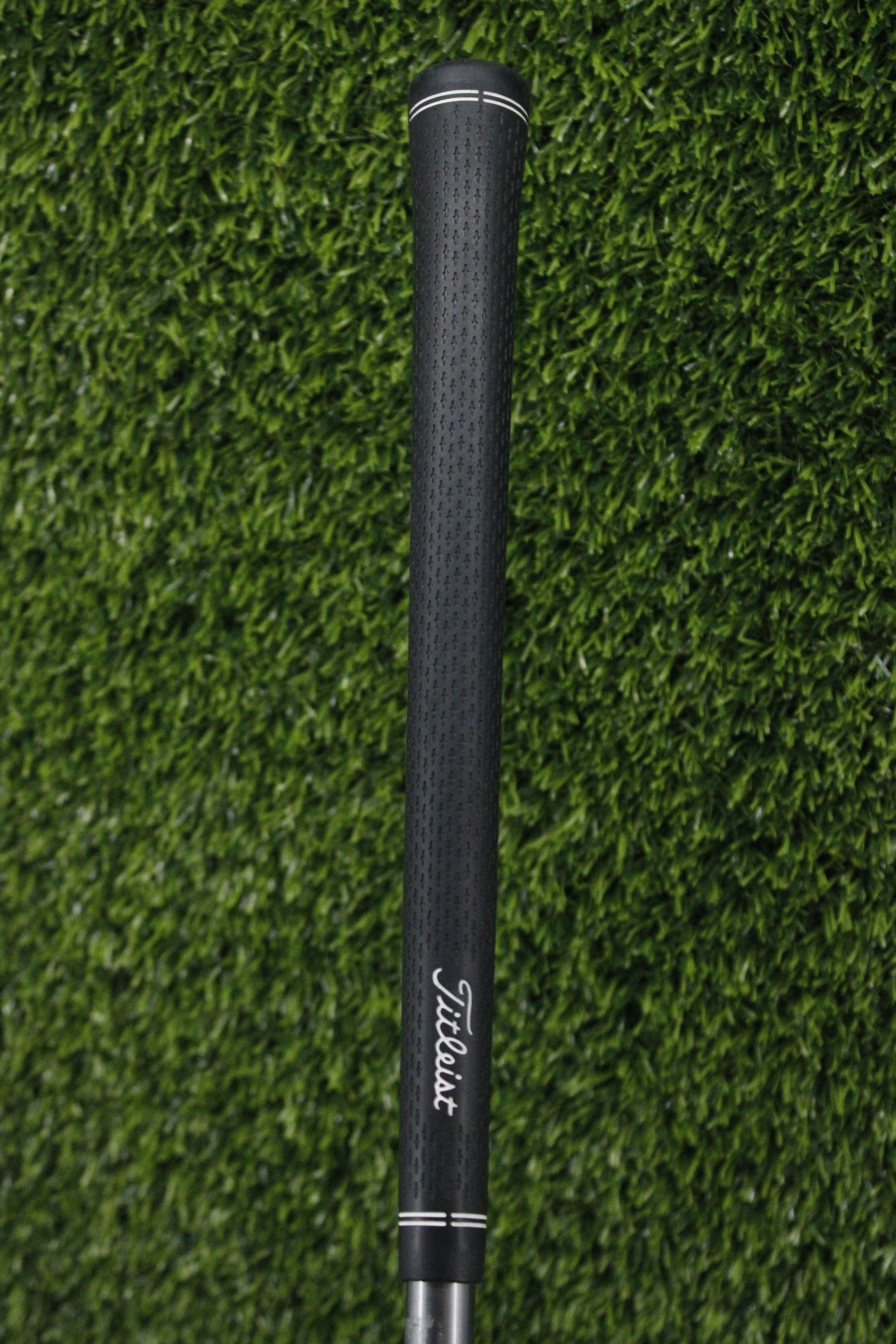 Titleist 714 AP1 PW R Flex 35.5"