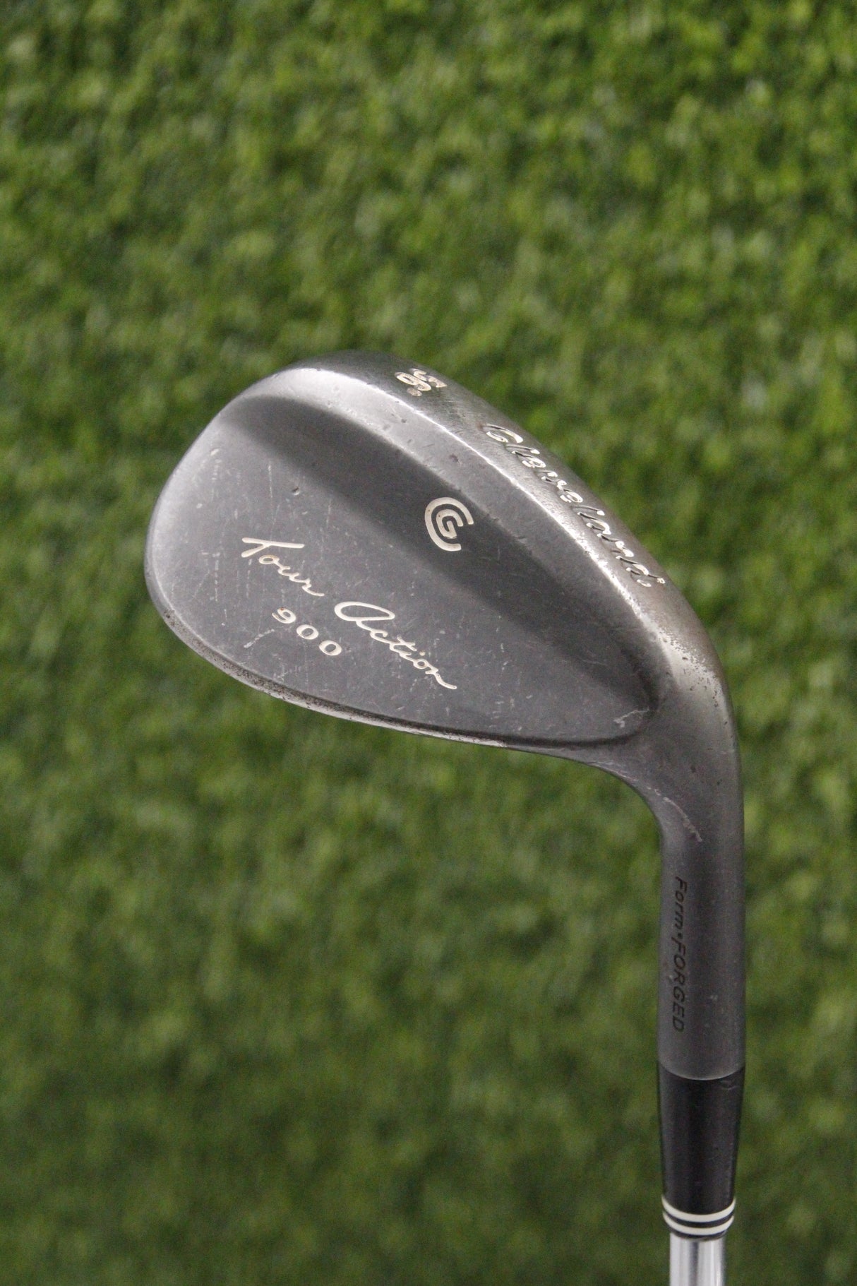 Cleveland 900 Form Forged Gunmetal 56° SW Wedge Flex 35.5"