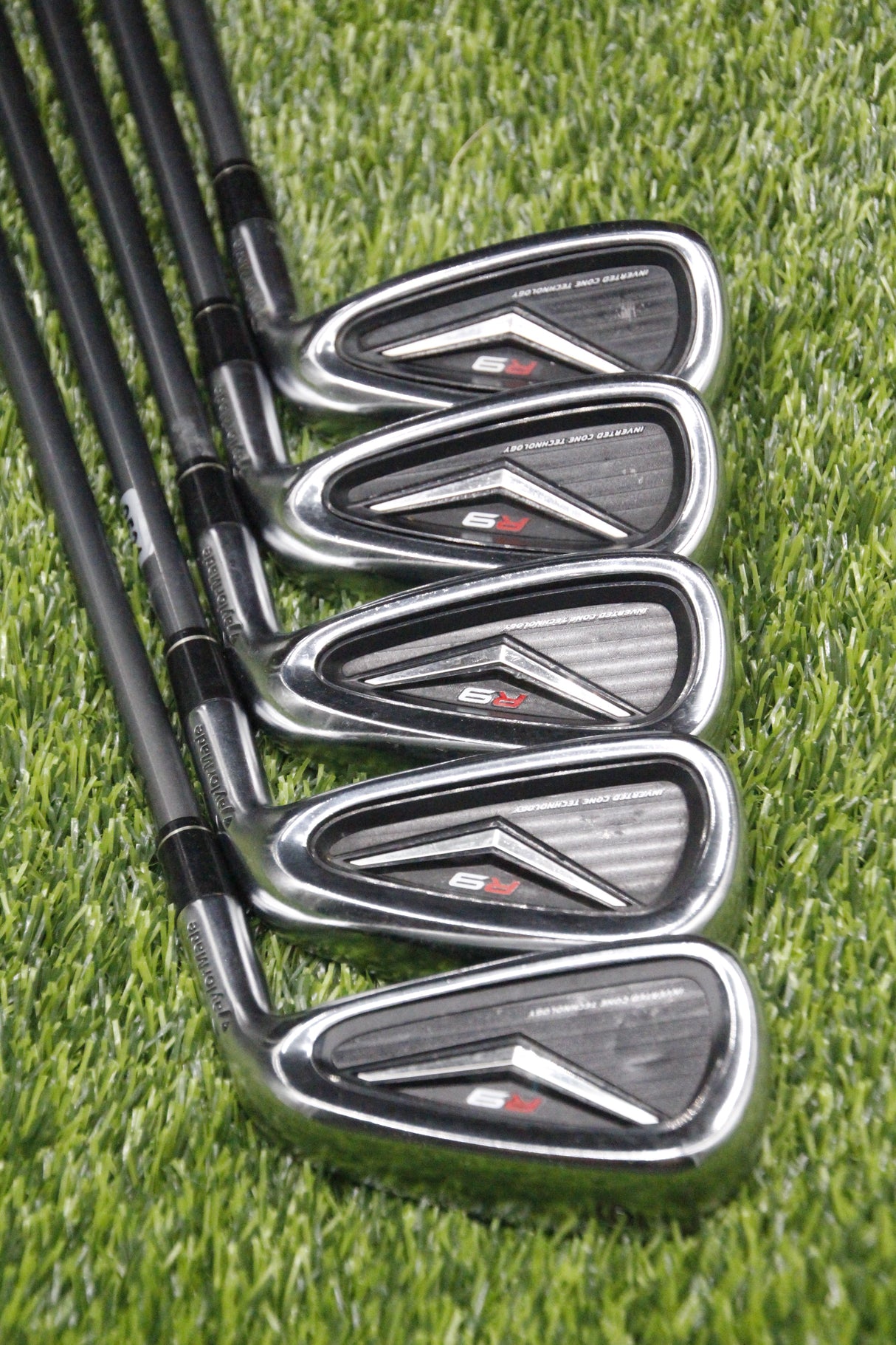 TaylorMade r9 Iron Set 6-PW SR Flex Std