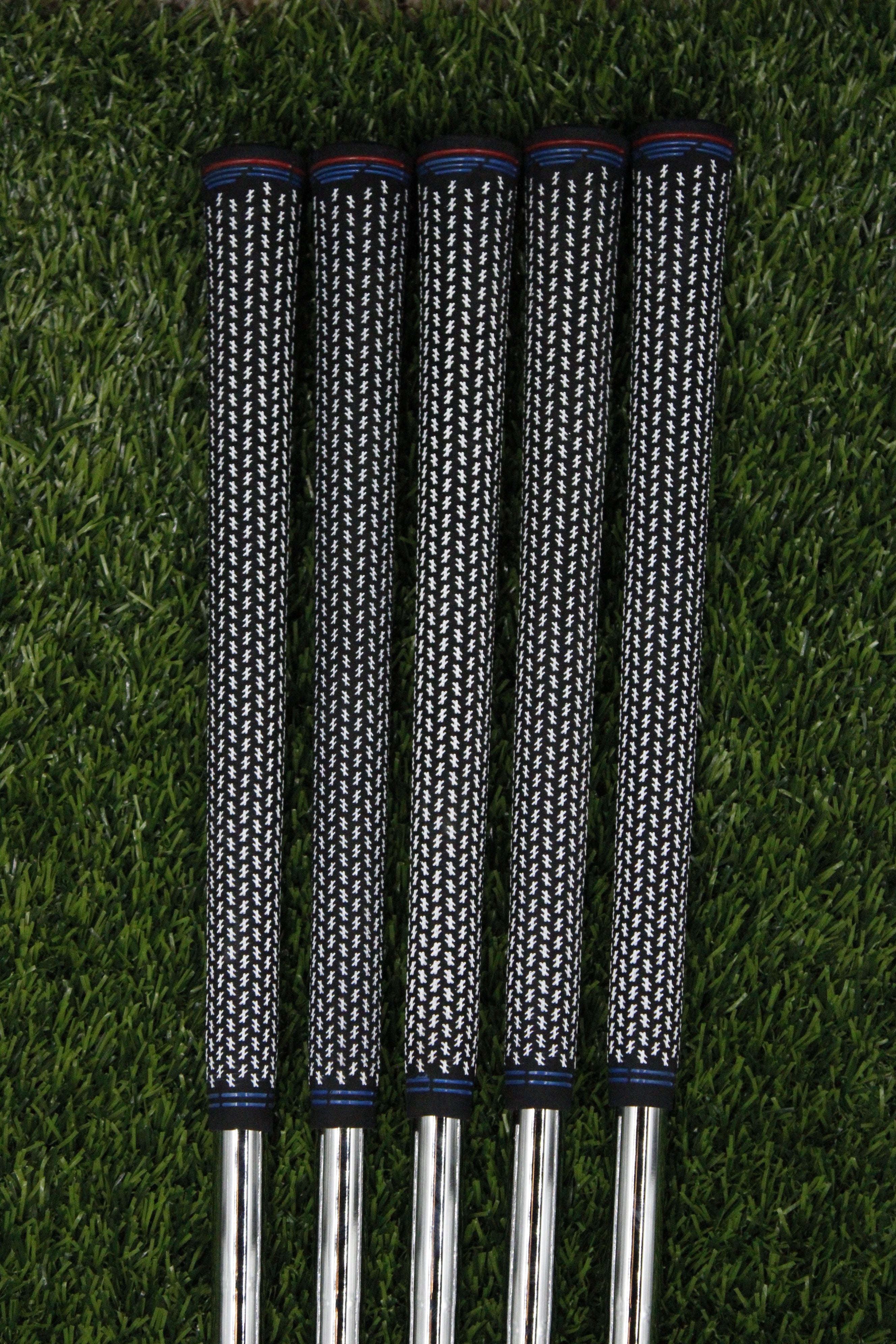 KBS Tour Lite 100g Stiff Flex 7-PW GW Iron Set Steel Shaft .370 Tip Std Length