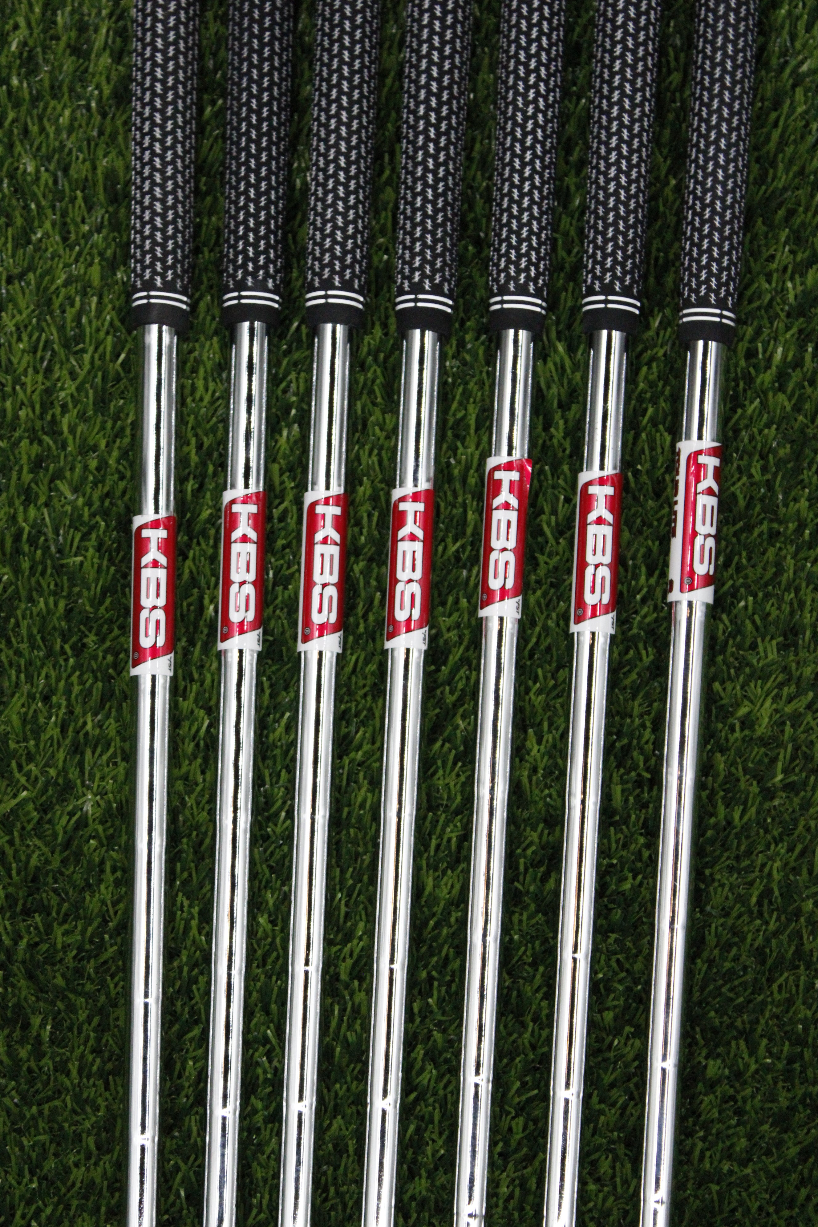 KBS Tour Lite 105g Regular Flex 5-PW GW Iron Set Steel Shaft .370 Tip Std Length