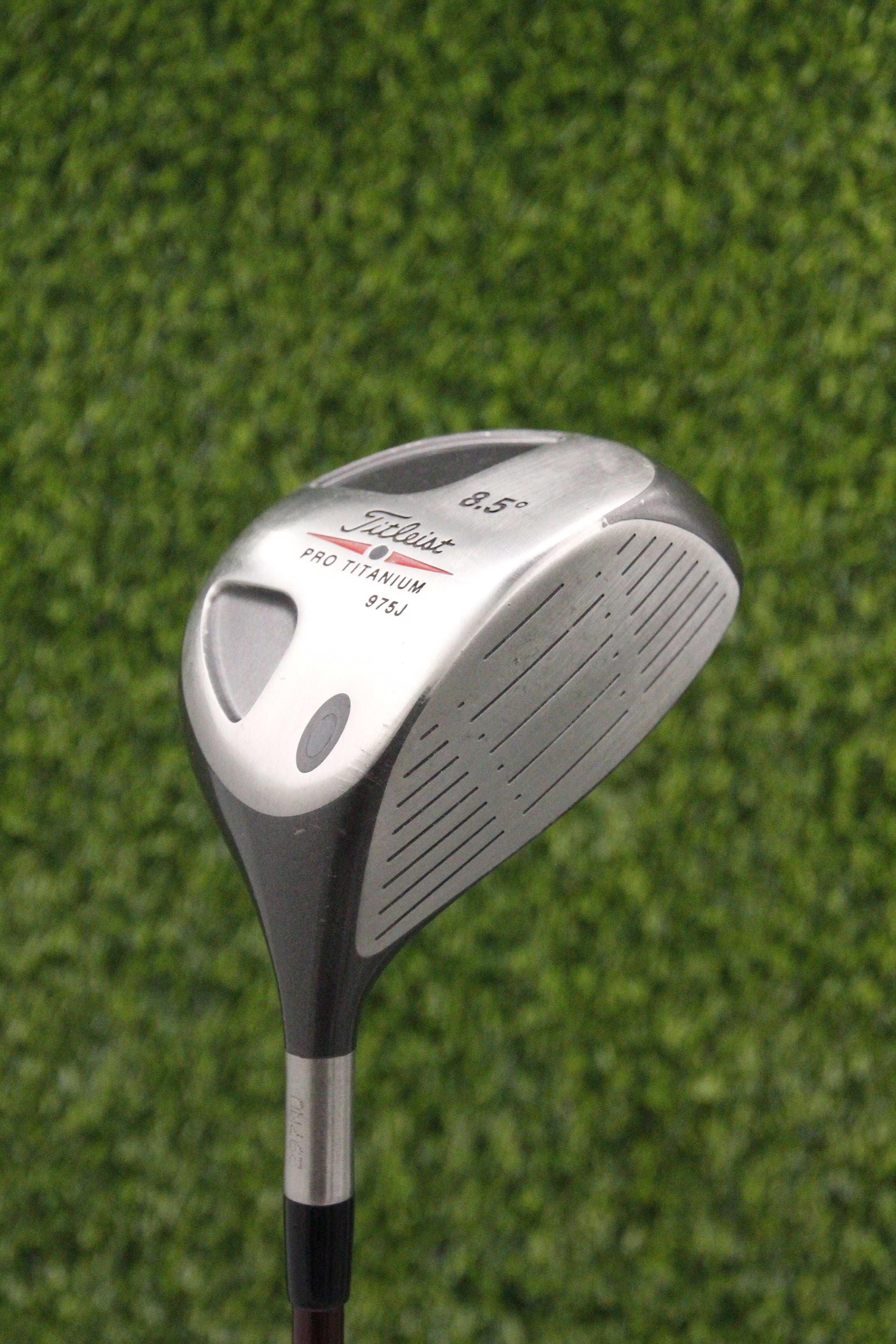 Titleist 975 J 8.5° Driver R Flex 44.75"