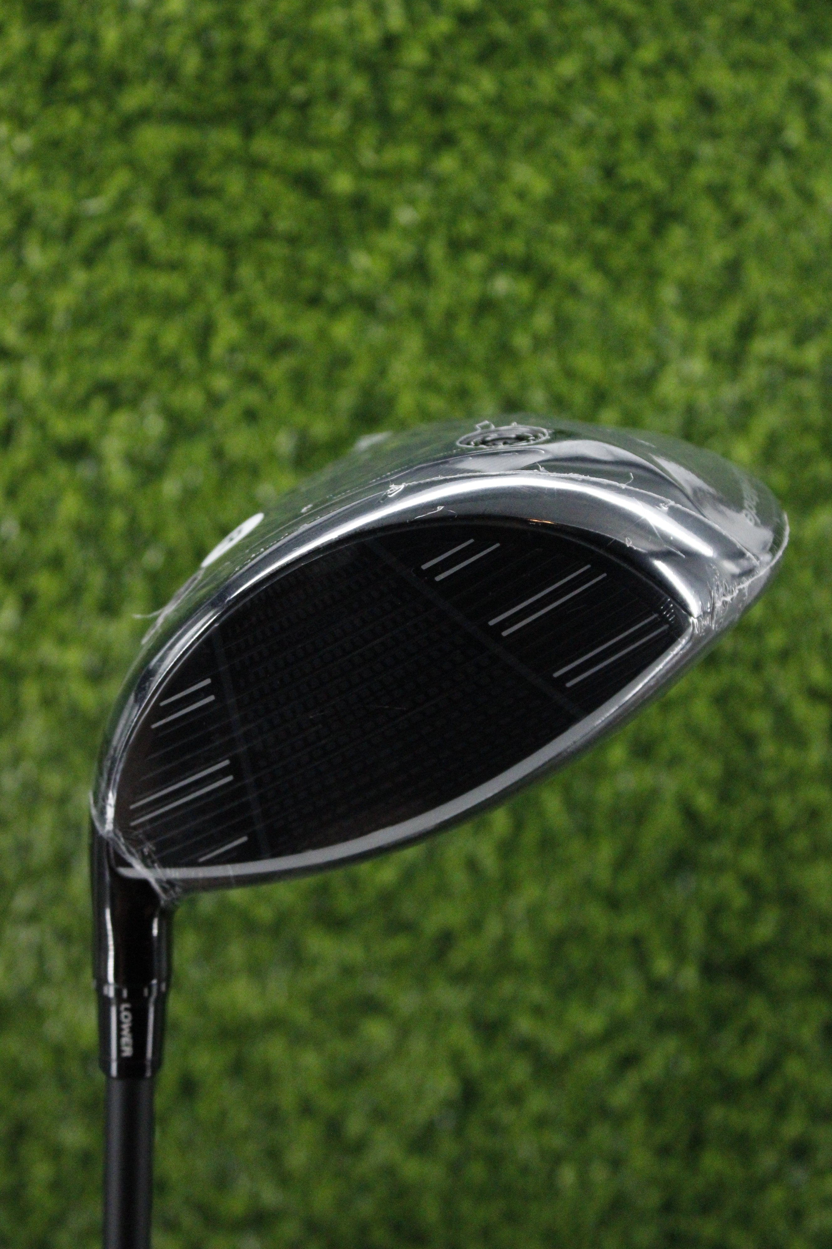 NEW TaylorMade Qi4D 10.5° Driver R Flex 45"