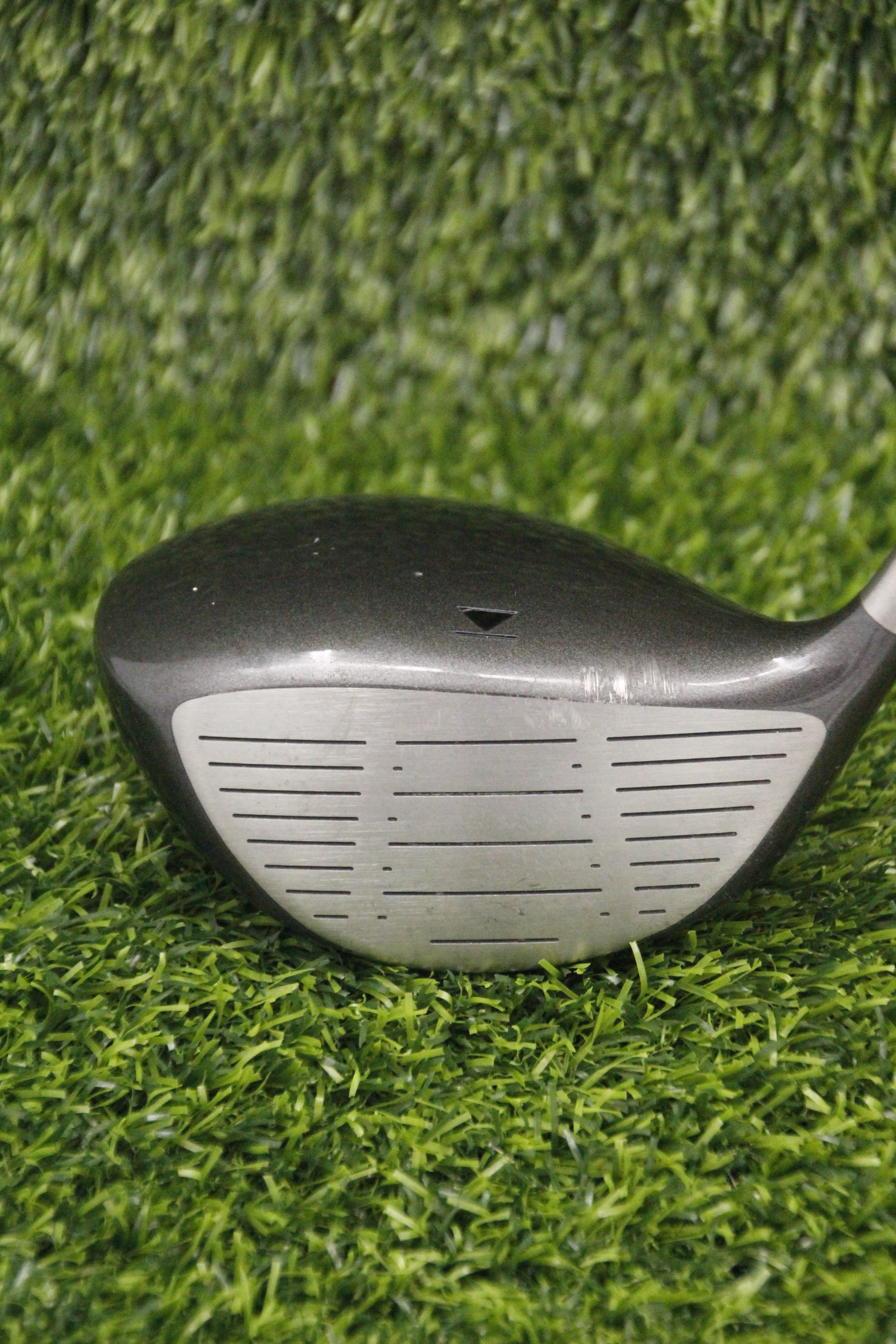 Titleist 975 J 8.5° Driver R Flex 44.75"