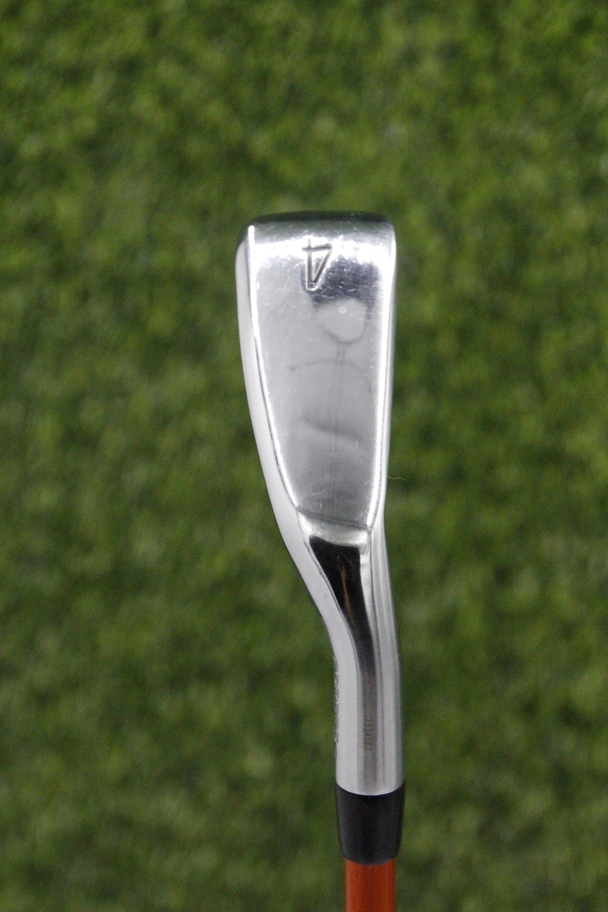 Titleist U-505 w/ Tour AD DI-85 Utility 4 Iron S Flex 39"