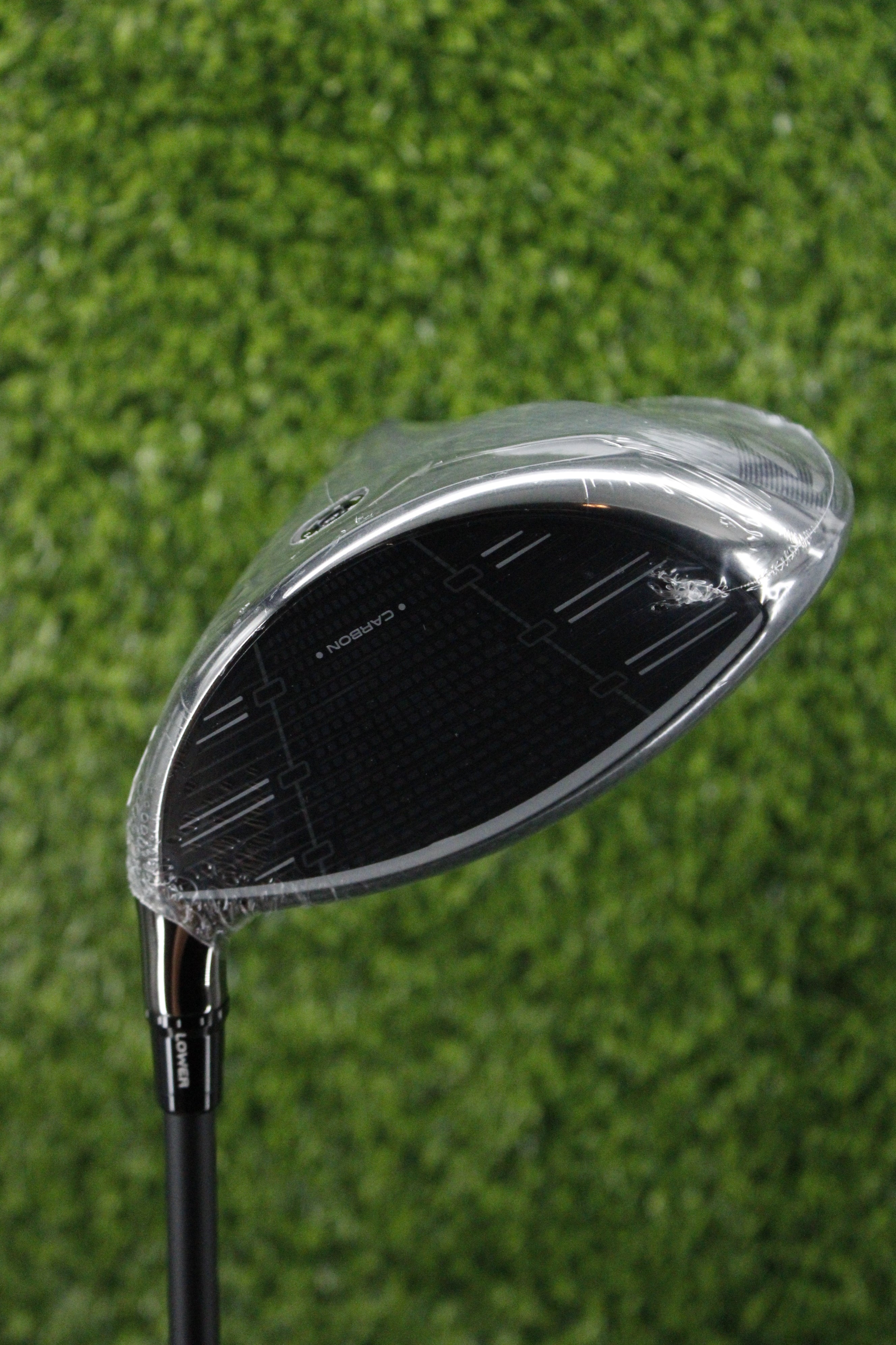 NEW TaylorMade Qi35 10.5° Driver R Flex 45"