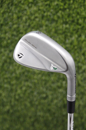 TaylorMade Milled Grind 4 Chrome 46° PW S Flex 36"