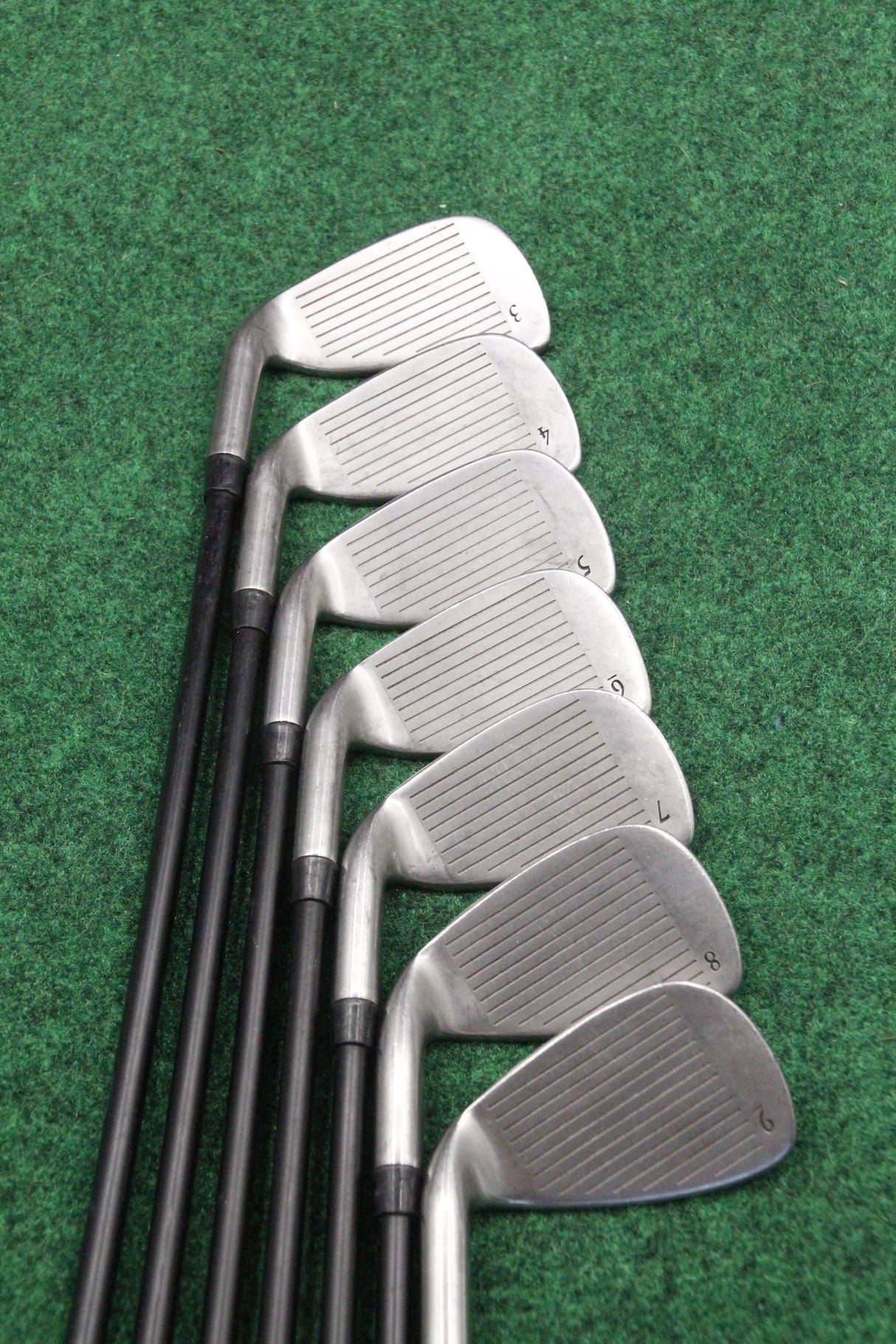 Wilson Staff Iron Set 3-9i R Flex
