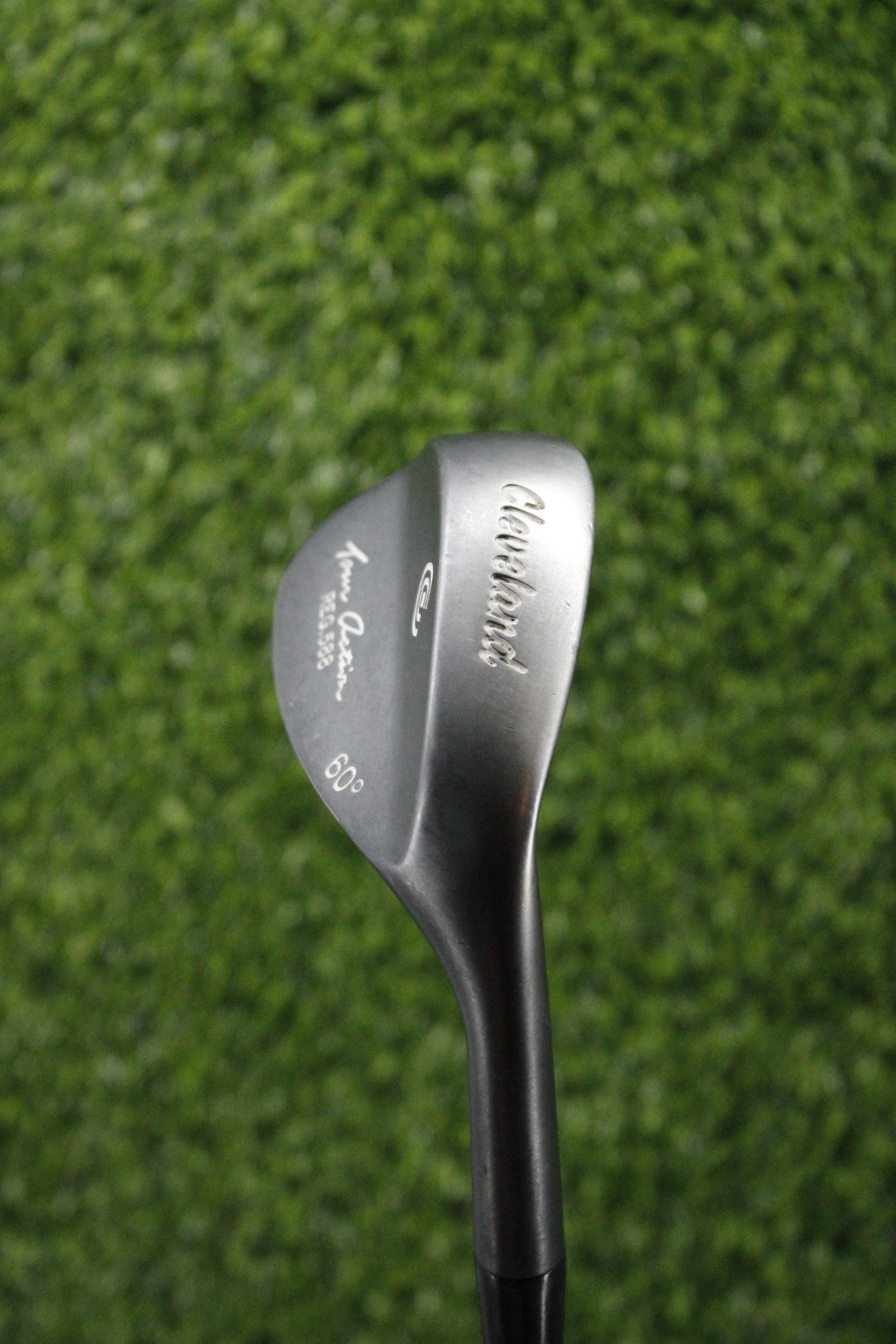 Cleveland 588 Black Melonite 60° LW Wedge Flex 34.5"