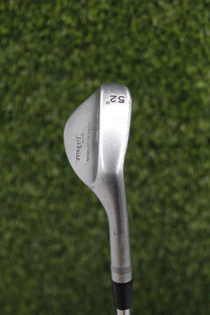 Titleist Vokey 200 Chrome 52° GW Wedge Flex 35.75"
