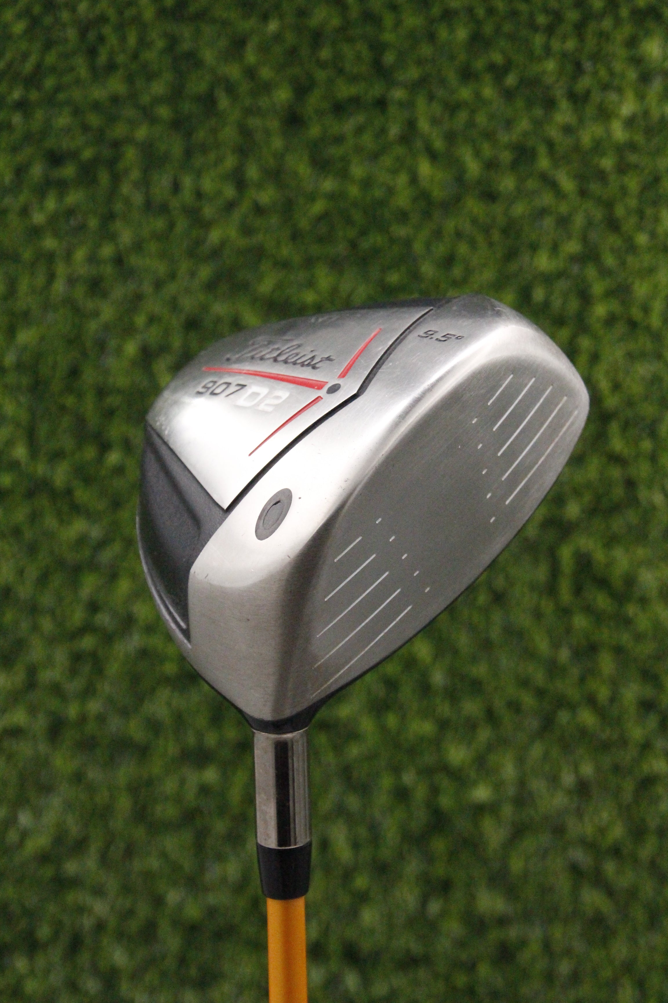 Titleist 907 D2 9.5° Driver S Flex 44.75"