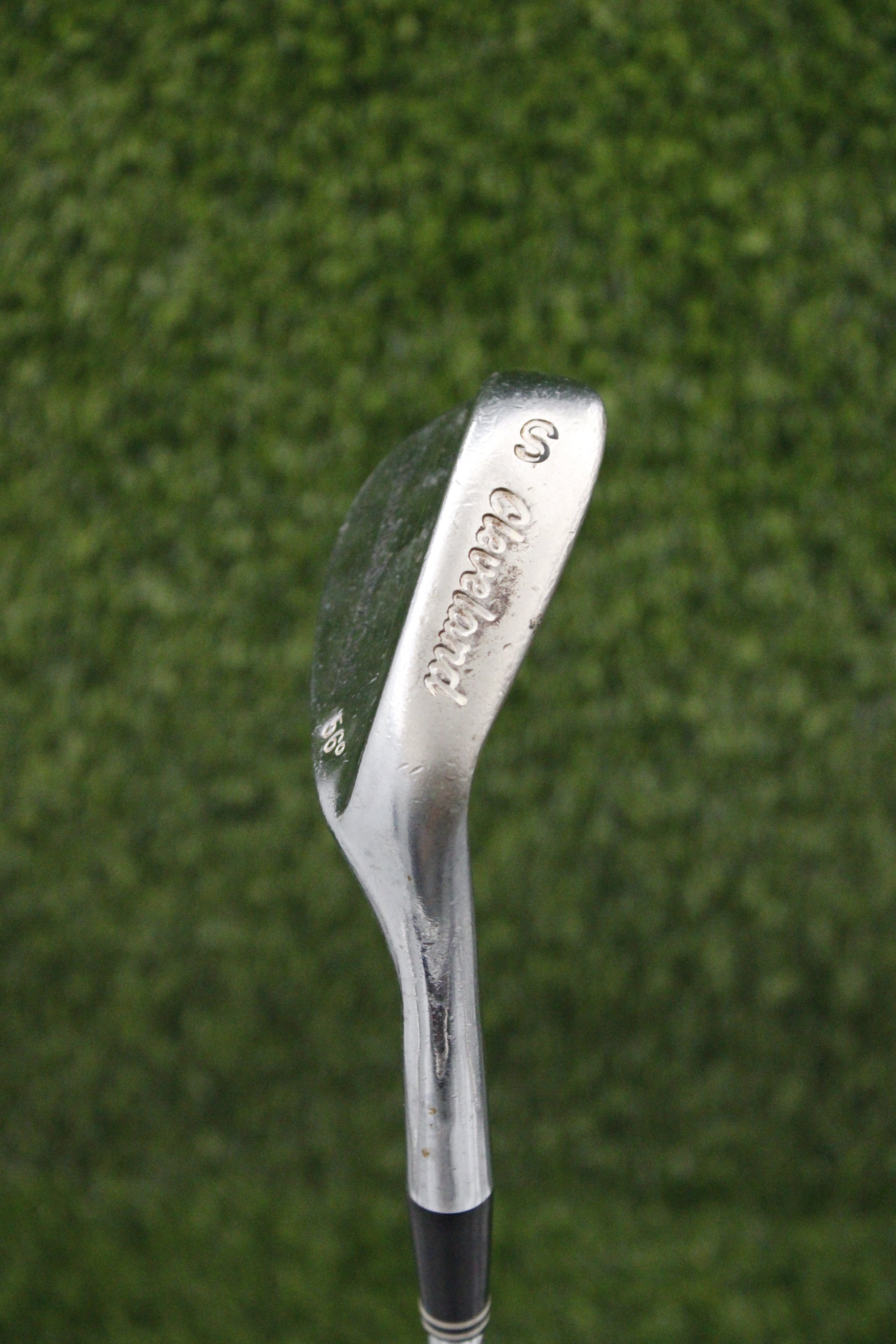 Cleveland 588 Chrome 56° SW Wedge Flex 35"