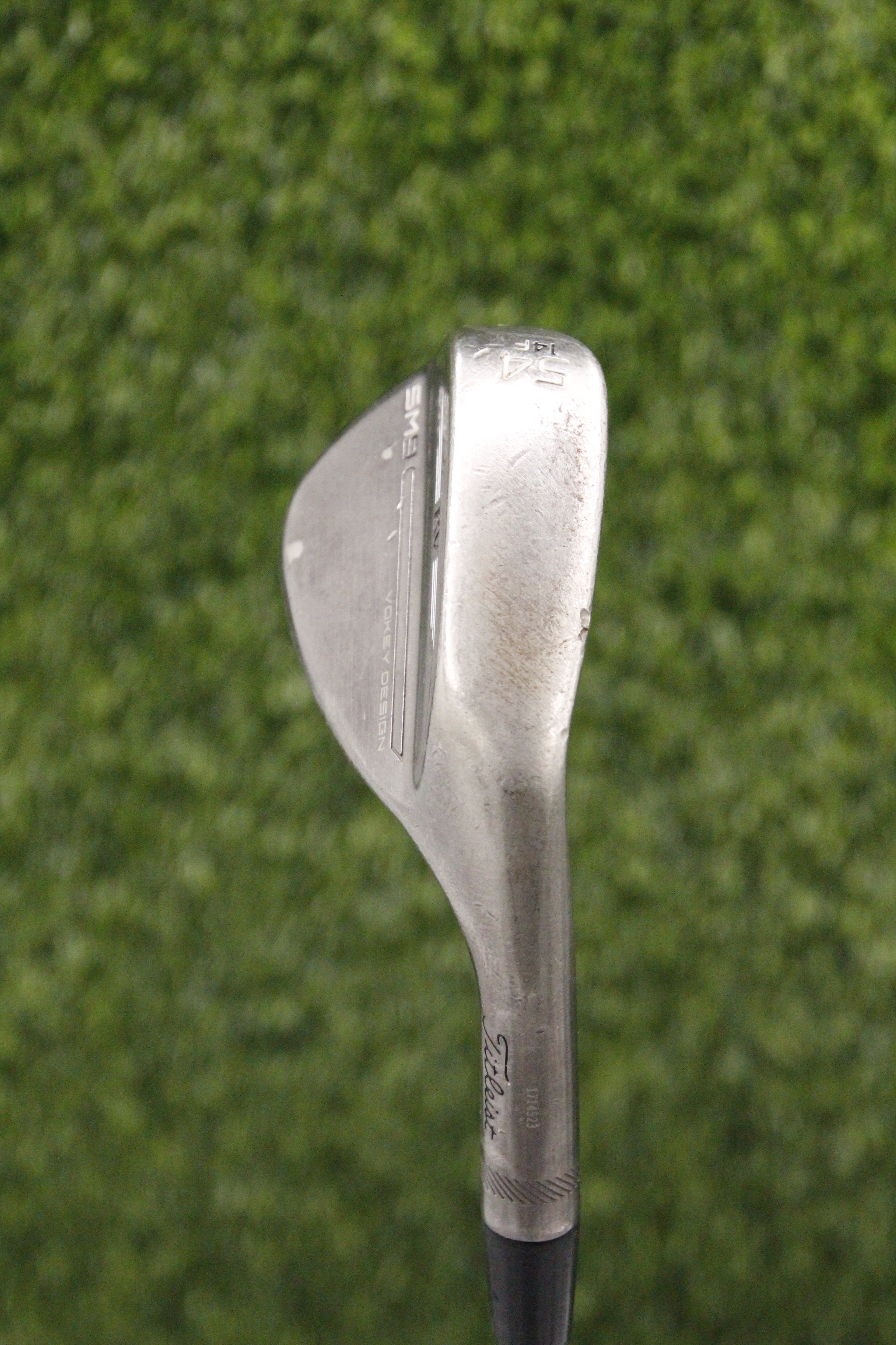 Titleist Vokey SM9 Brushed Steel 54° SW Wedge Flex 35.75"