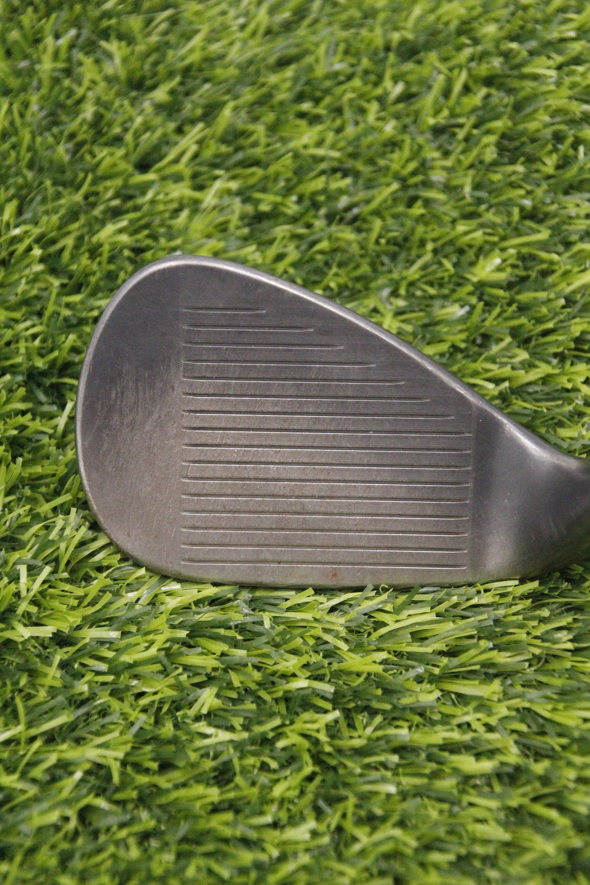 Titleist Vokey SM8 Jet Black 50° GW S Flex 36"