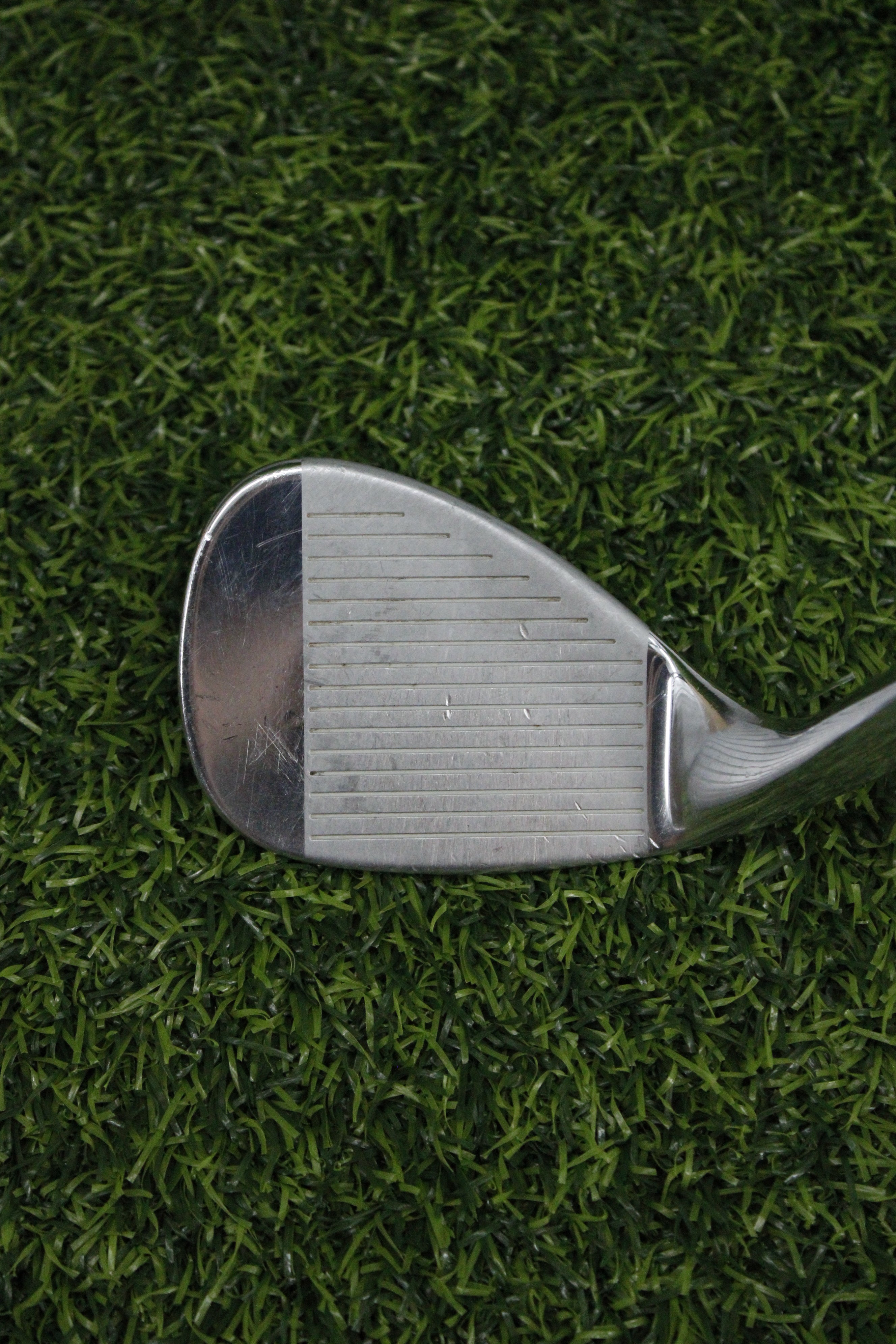 Cleveland 588 Chrome 64° LW Wedge Flex 34"