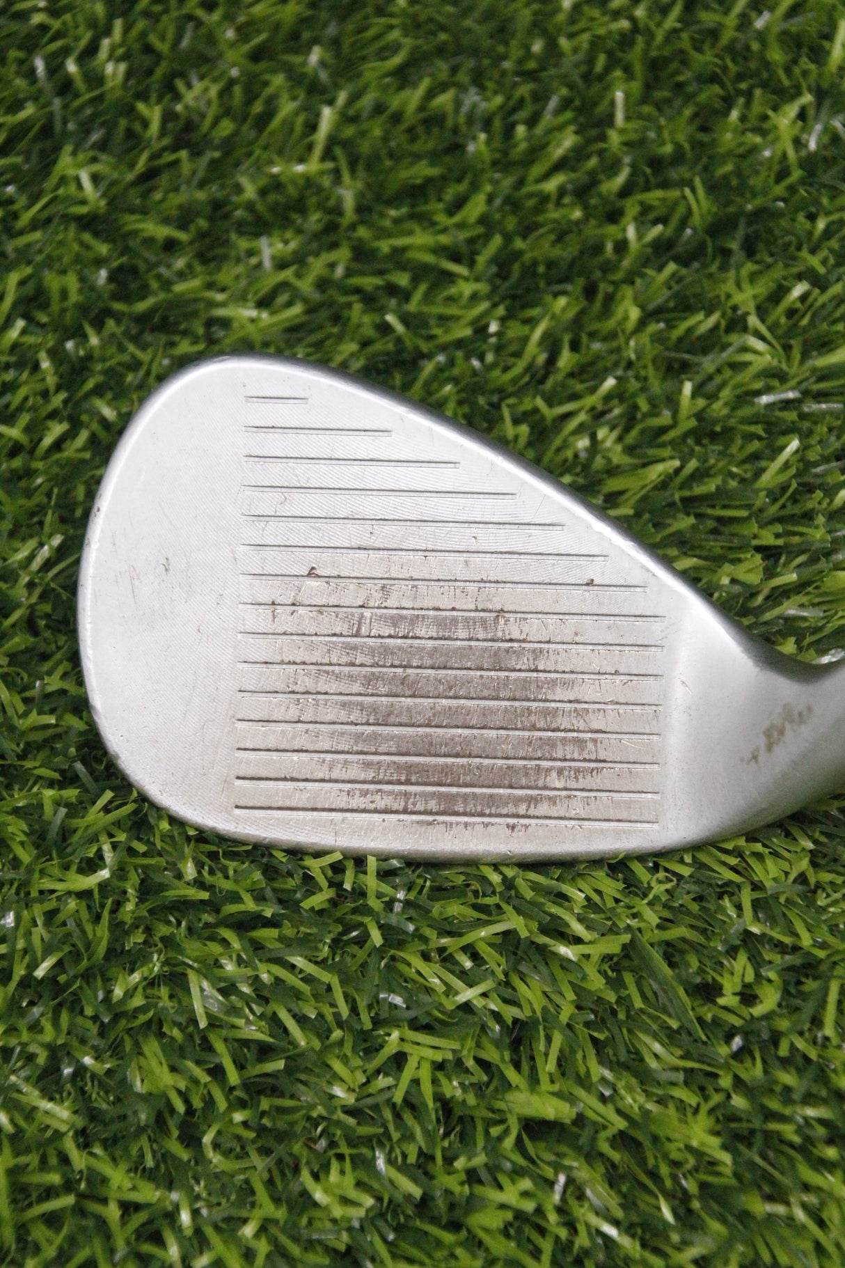 Titleist Vokey Spin Milled 56° SW Wedge Flex 35.25"